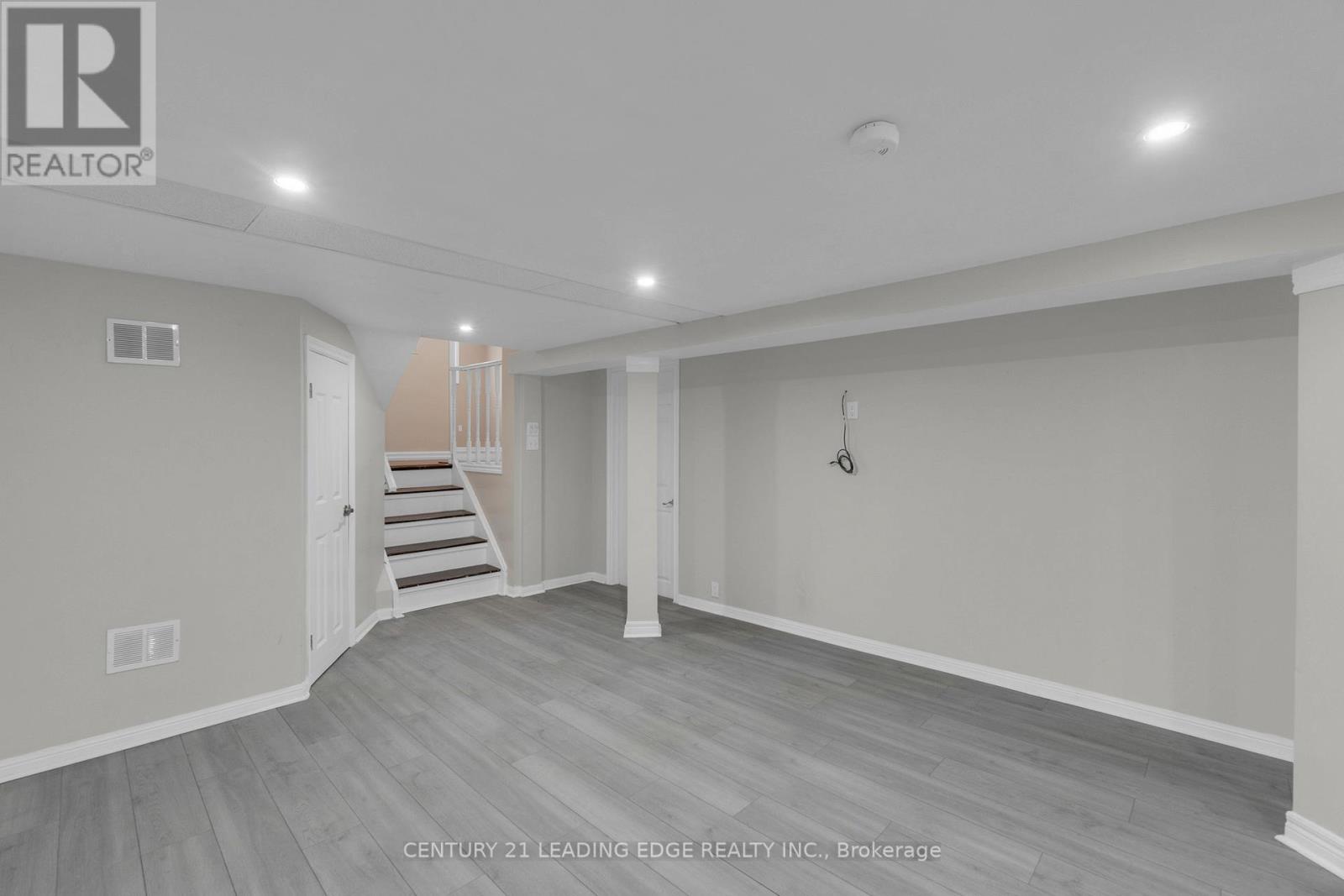 35 Benton Street, Brampton, Ontario  L6W 3B8 - Photo 12 - W12858314