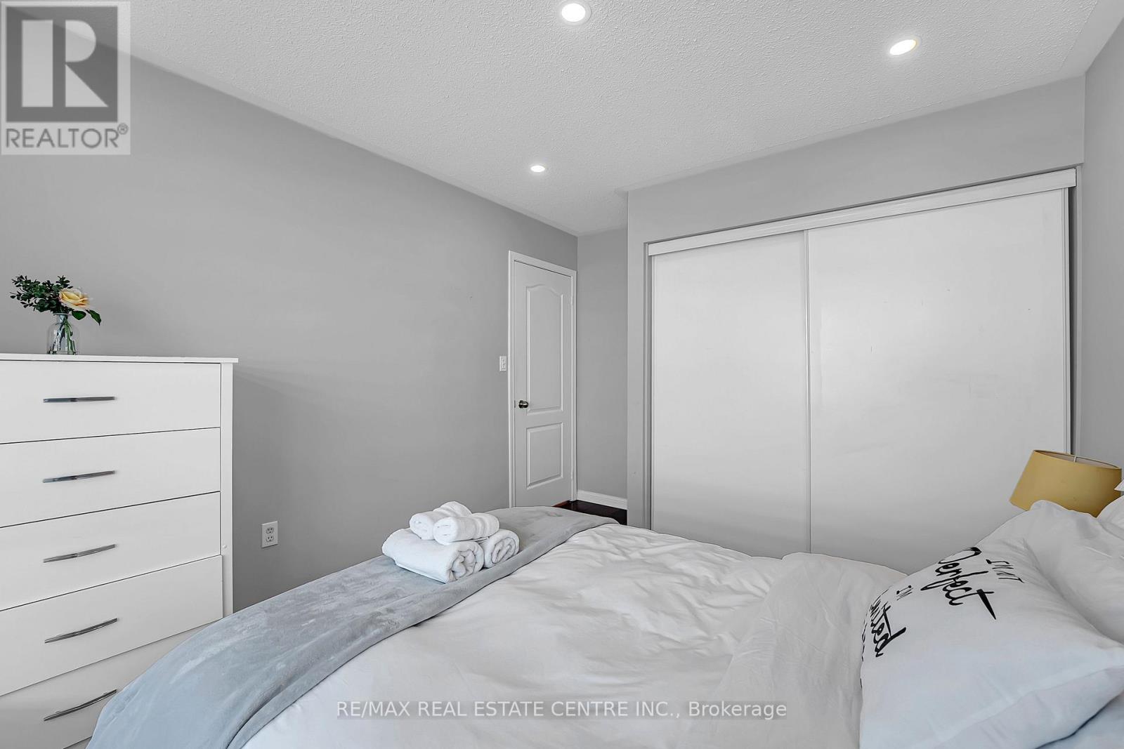 834 Ferguson Drive, Milton, Ontario  L9T 6L4 - Photo 35 - W12858344