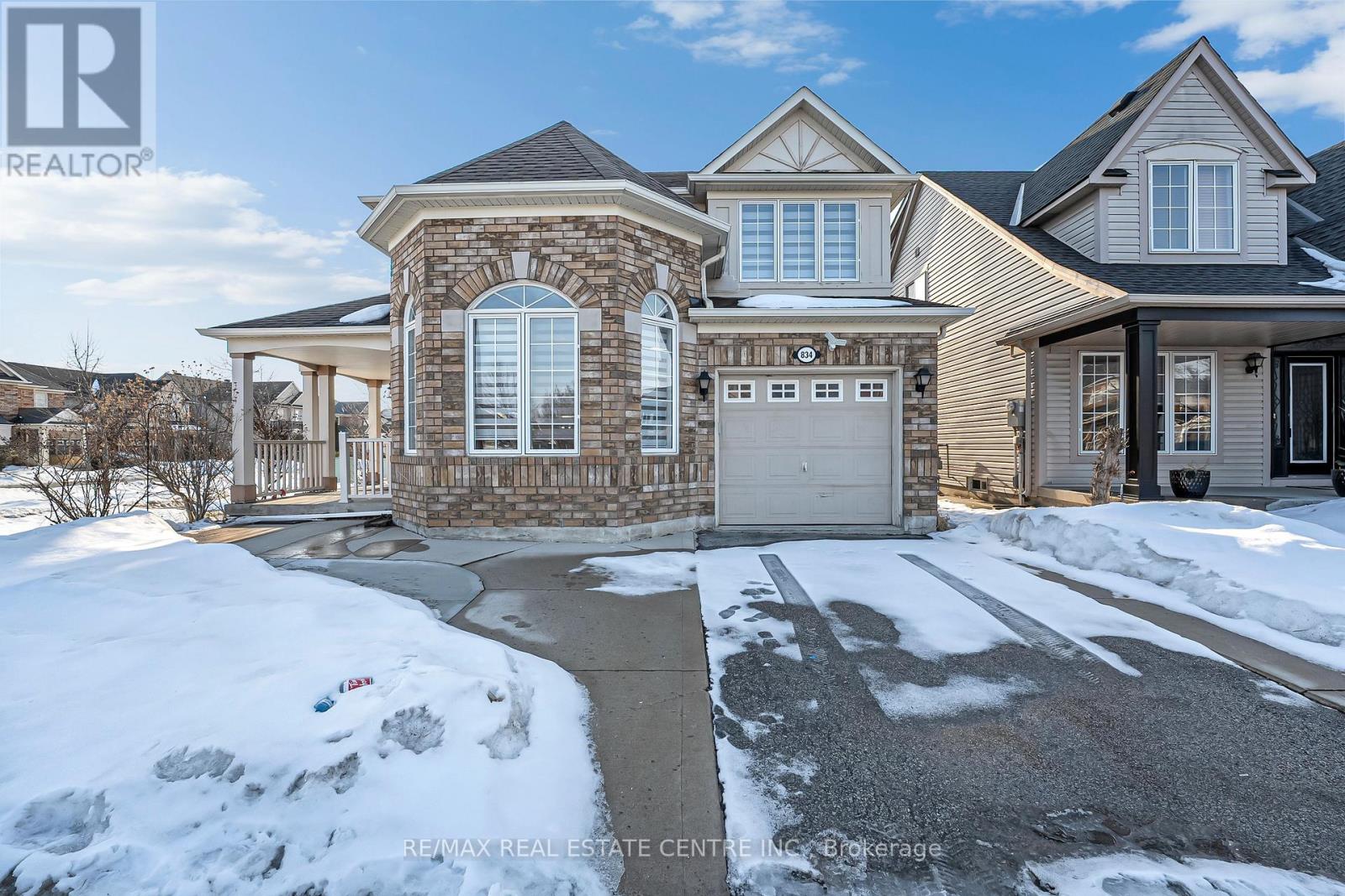 834 Ferguson Drive, Milton, Ontario  L9T 6L4 - Photo 4 - W12858344