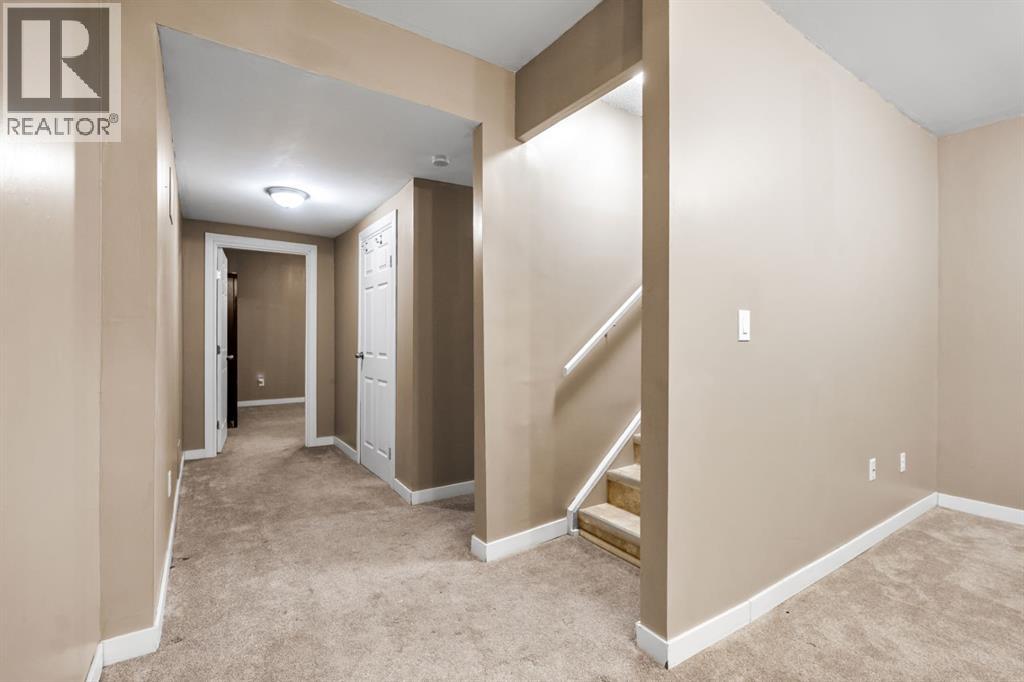 338 Georgian Villas Ne, Calgary, Alberta  T2A 7E2 - Photo 20 - A2288103