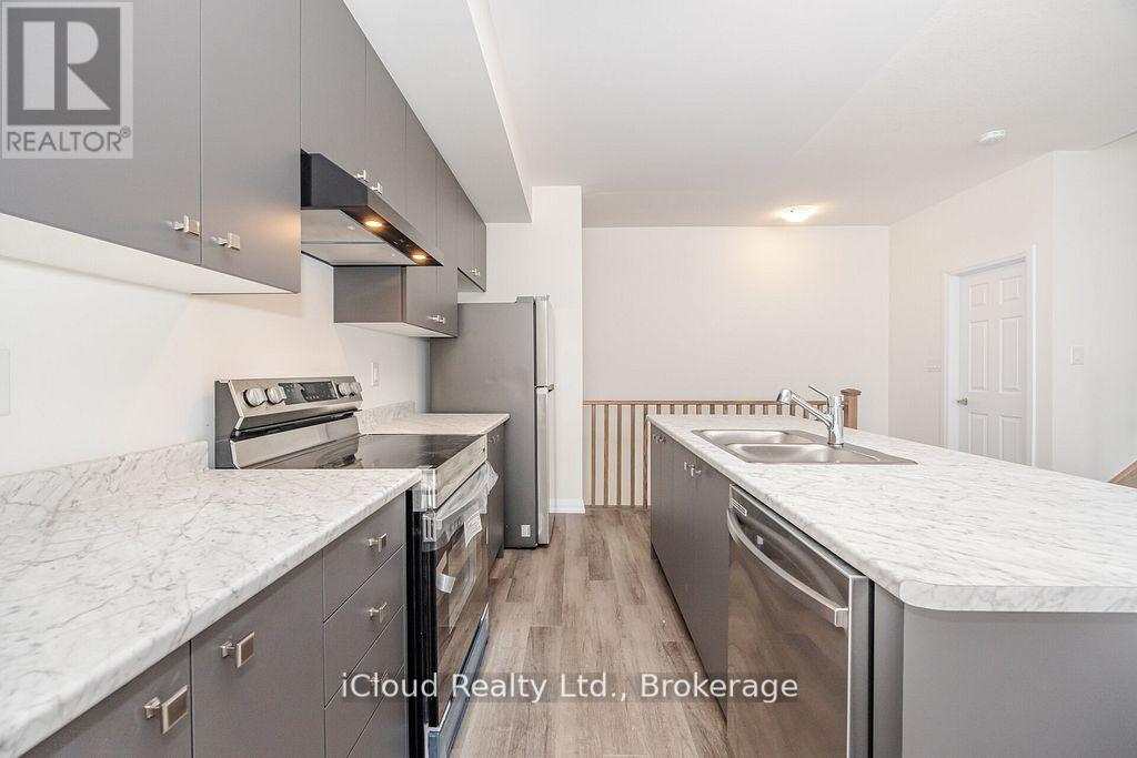 53 Stanley Avenue, Haldimand, Ontario  N3W 0J5 - Photo 14 - X12858338