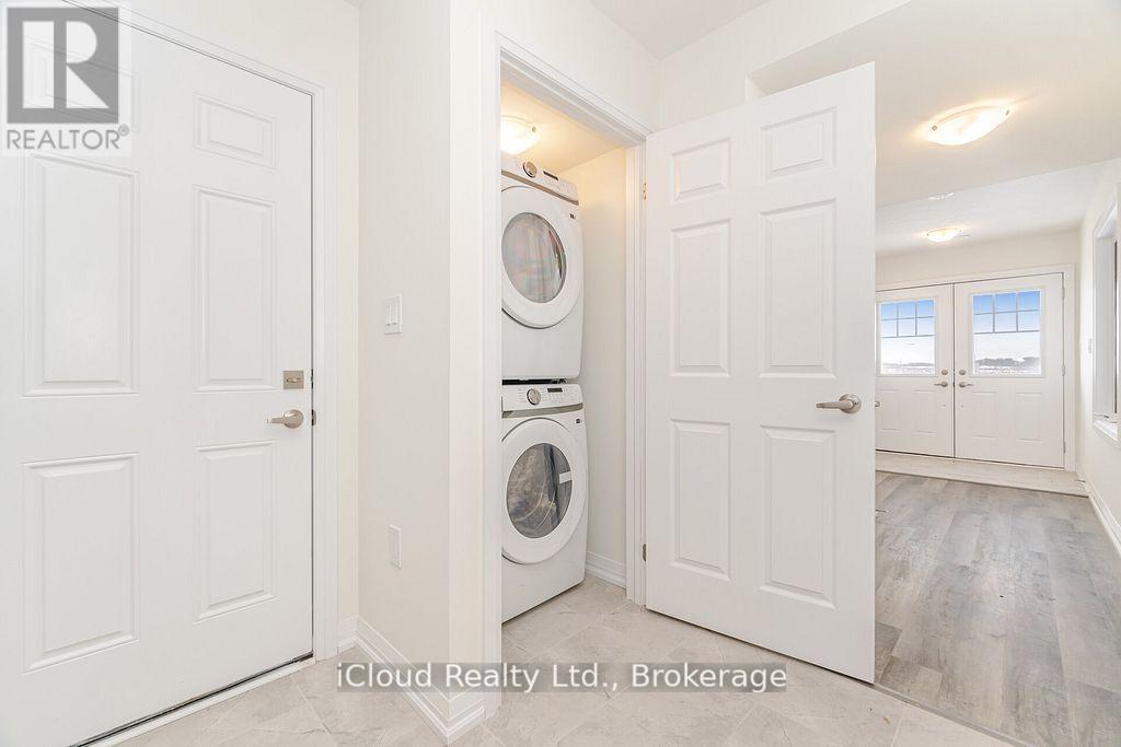 53 Stanley Avenue, Haldimand, Ontario  N3W 0J5 - Photo 39 - X12858338