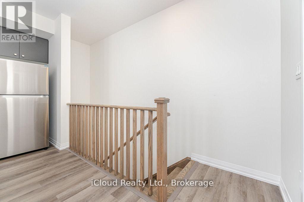 53 Stanley Avenue, Haldimand, Ontario  N3W 0J5 - Photo 9 - X12858338