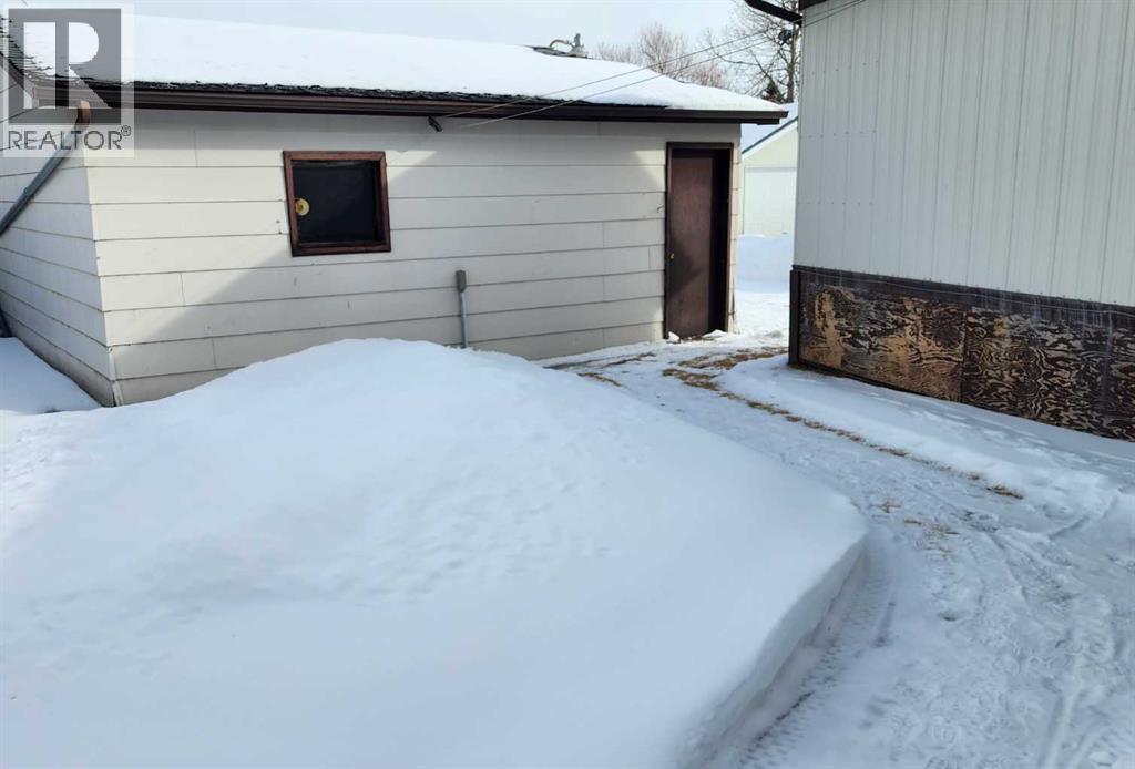 225 4 Street Nw, Sundre, Alberta  T0M 1X0 - Photo 13 - A2290905