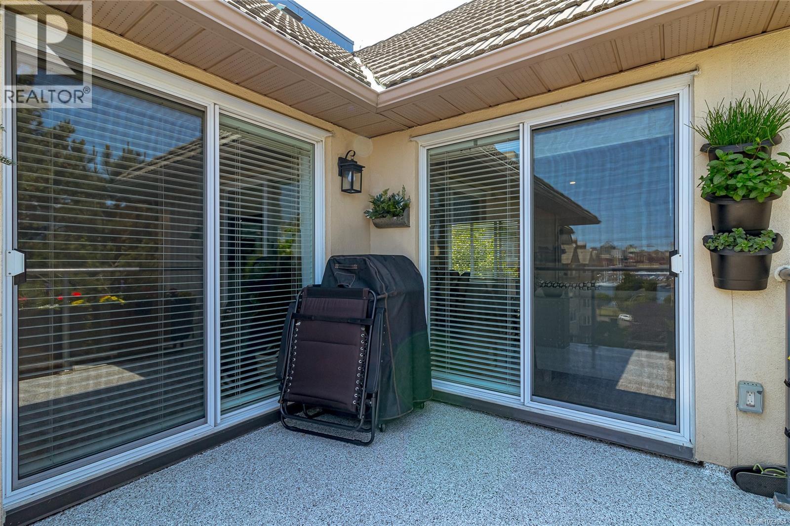 516 50 Songhees Rd, Victoria, British Columbia  V9A 7J4 - Photo 39 - 1023964