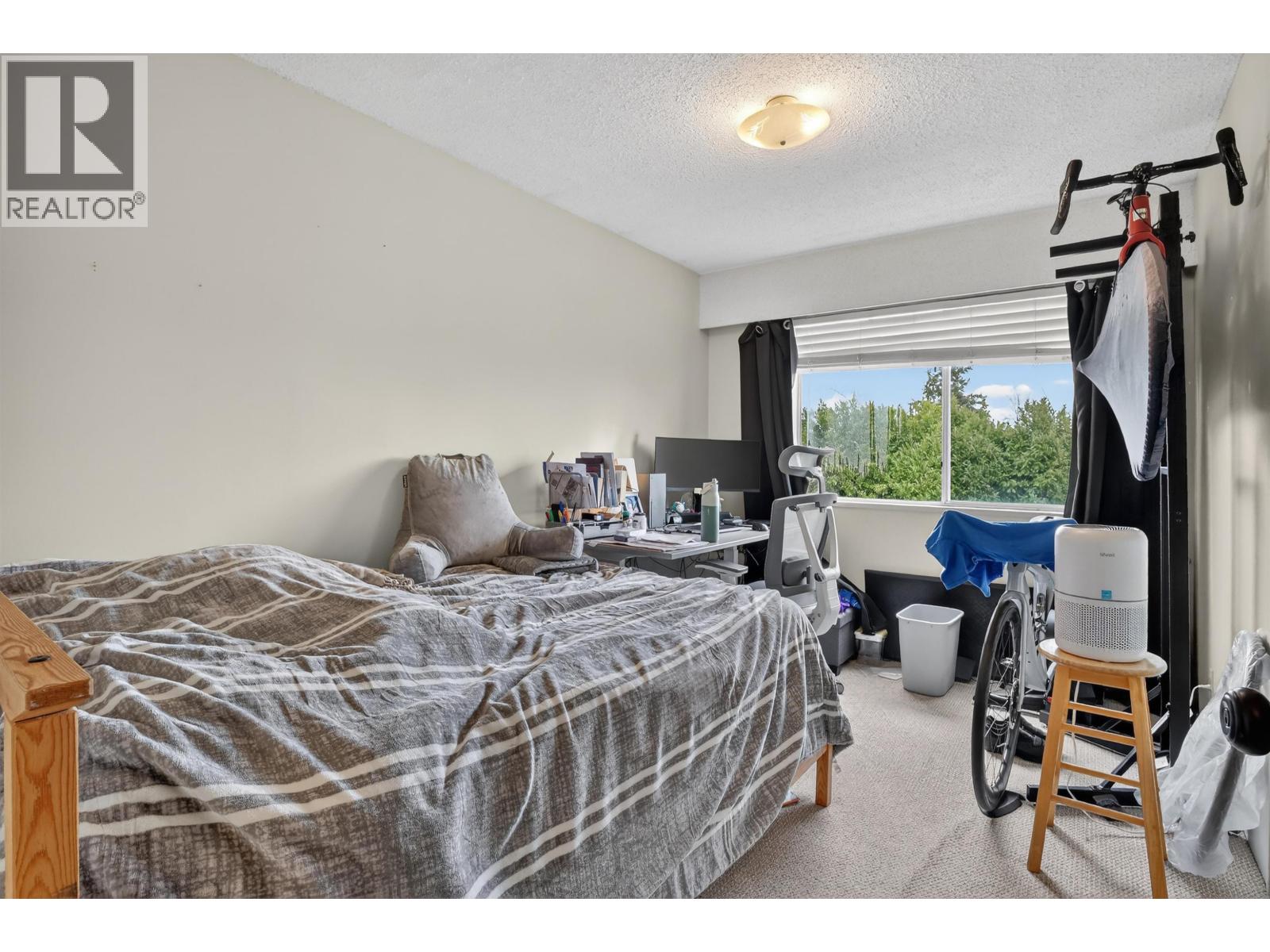 7290 11th Avenue, Burnaby, British Columbia  V3N 2M8 - Photo 12 - R3080785