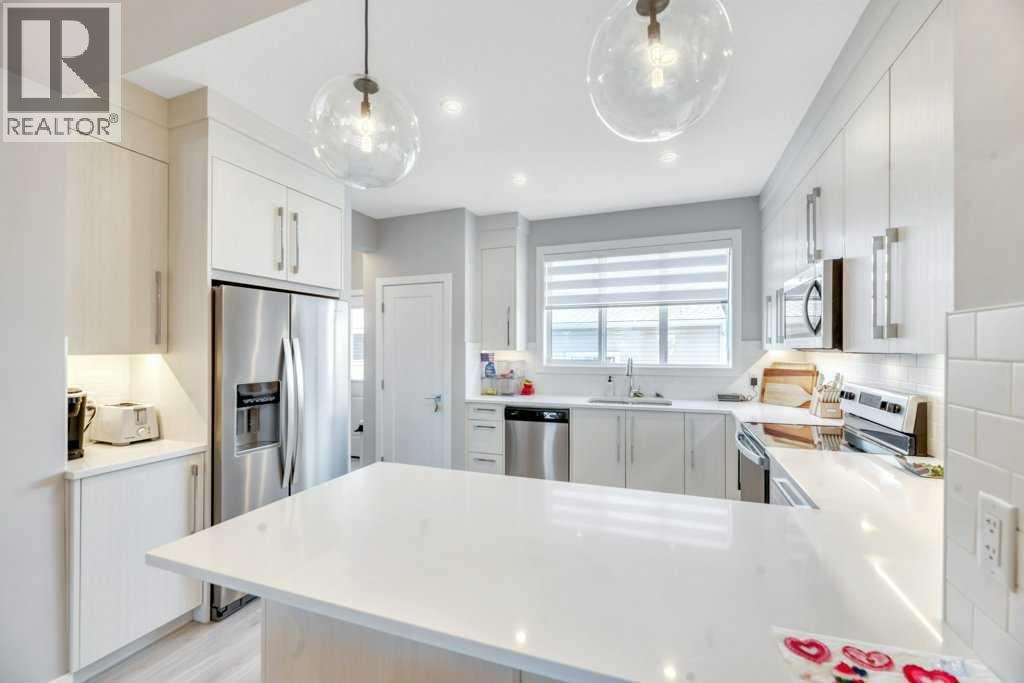 121 Dawson Circle, Chestermere, Alberta  T1X 2R6 - Photo 25 - A2284531