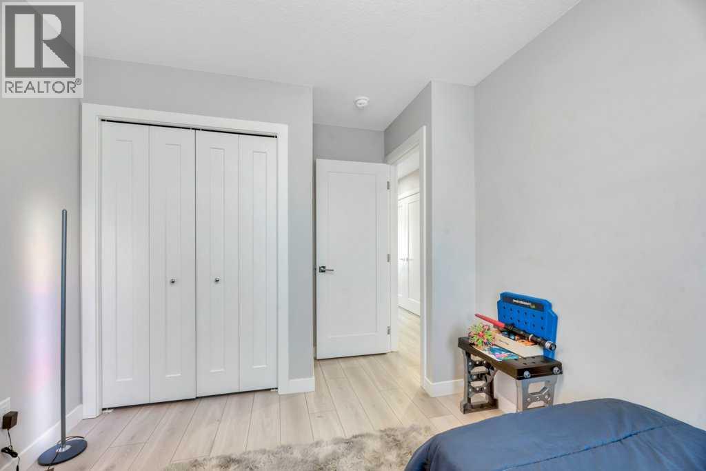 121 Dawson Circle, Chestermere, Alberta  T1X 2R6 - Photo 37 - A2284531