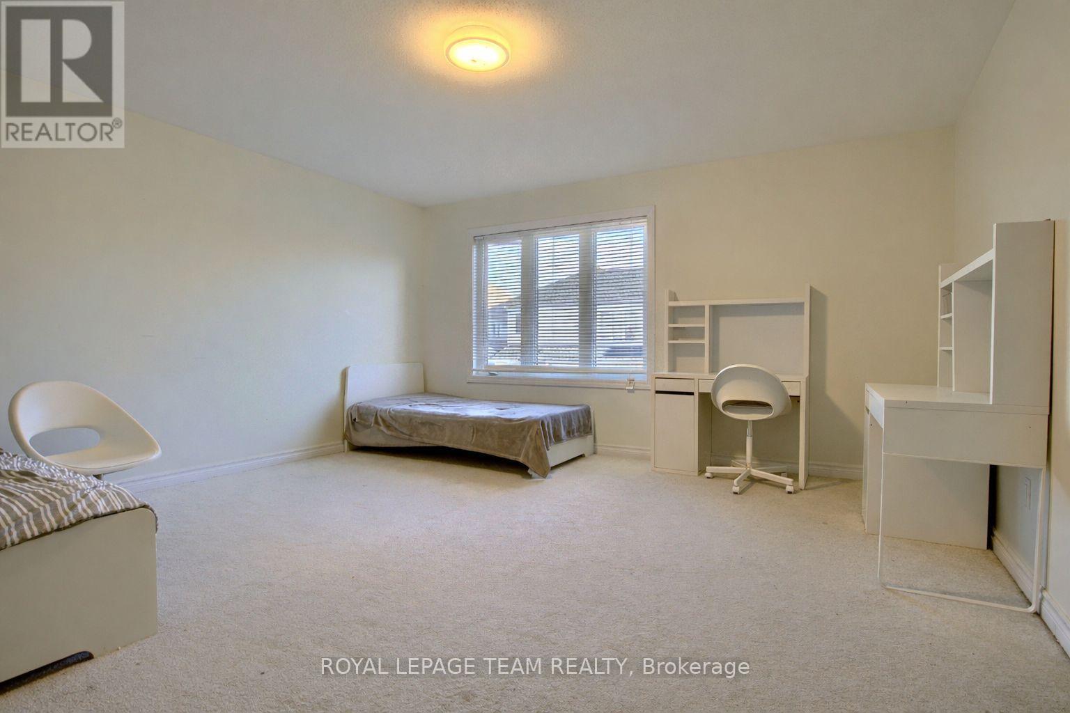 254 Moss Grove Street, Ottawa, Ontario  K2J 0B2 - Photo 9 - X12858426