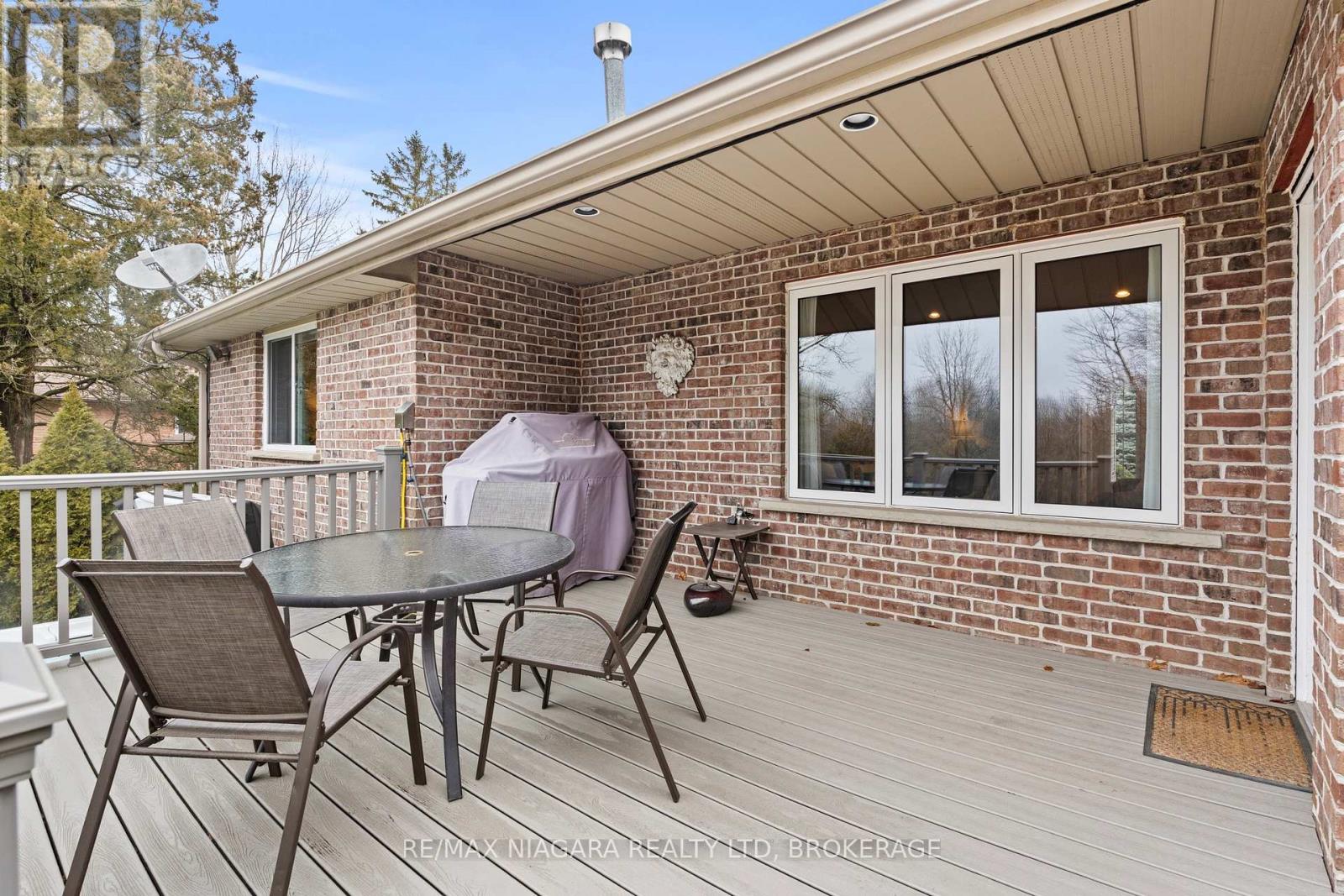 111 Pearson Road, Welland, Ontario  L3B 5N4 - Photo 37 - X12858414