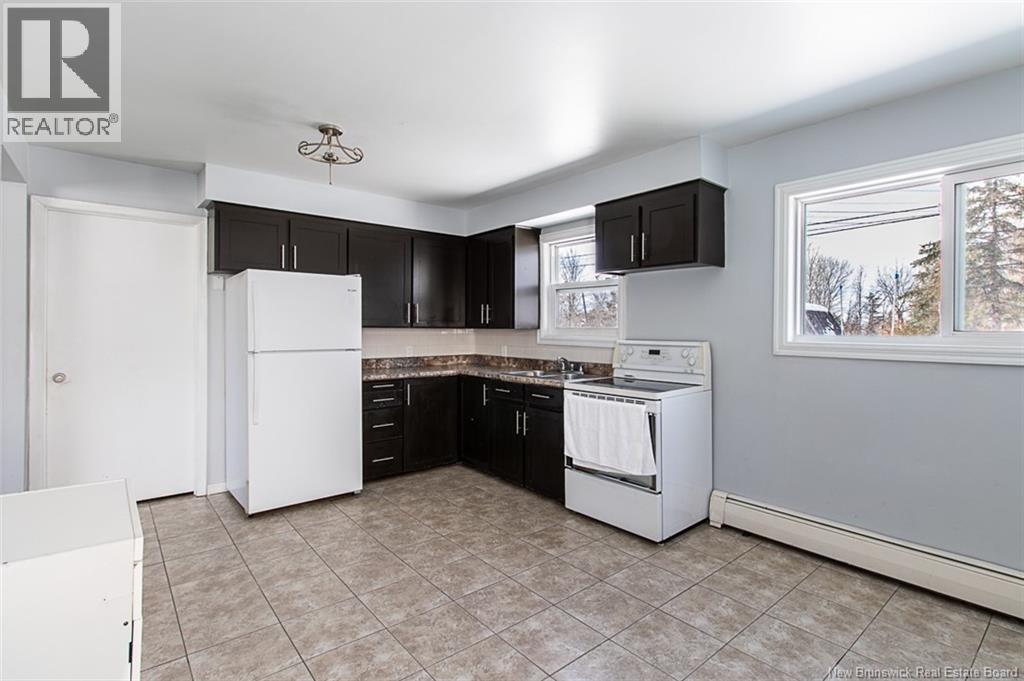 10-12 Point Park Drive, Riverview, New Brunswick  E1B 1C5 - Photo 6 - NB134293