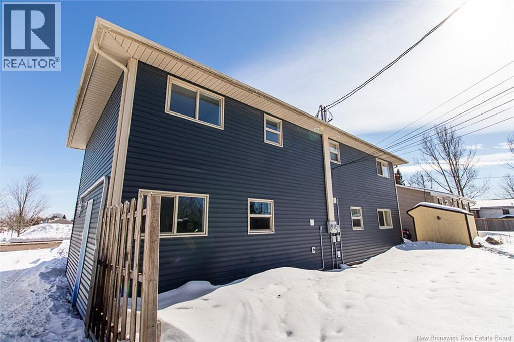 10-12 Point Park Drive, Riverview, New Brunswick  E1B 1C5 - Photo 35 - NB134293