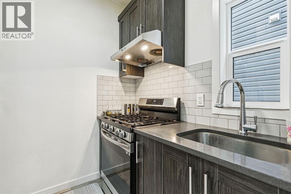 1124 Chinook Gate Bay Sw, Airdrie, Alberta  T4B 5J2 - Photo 8 - A2281954