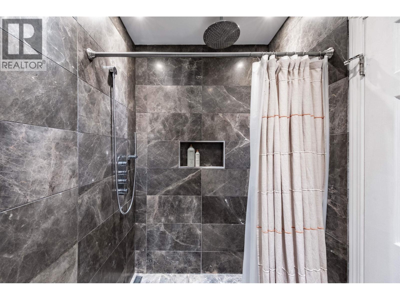 202 2483 Yew Street, Vancouver, British Columbia  V6K 3H3 - Photo 15 - R3097037