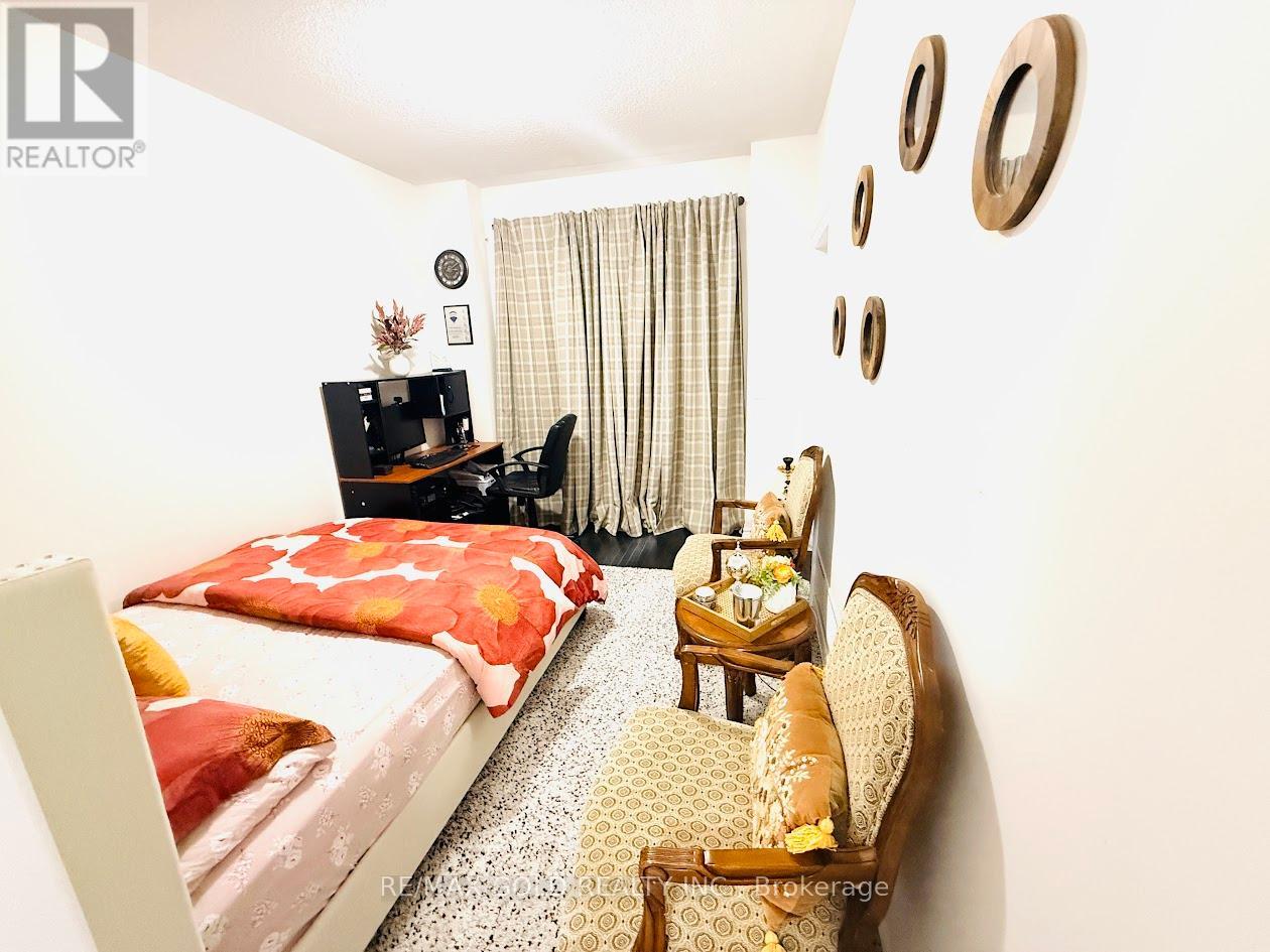 16 Slack Lane, Caledon, Ontario  L7C 4H2 - Photo 23 - W12858394