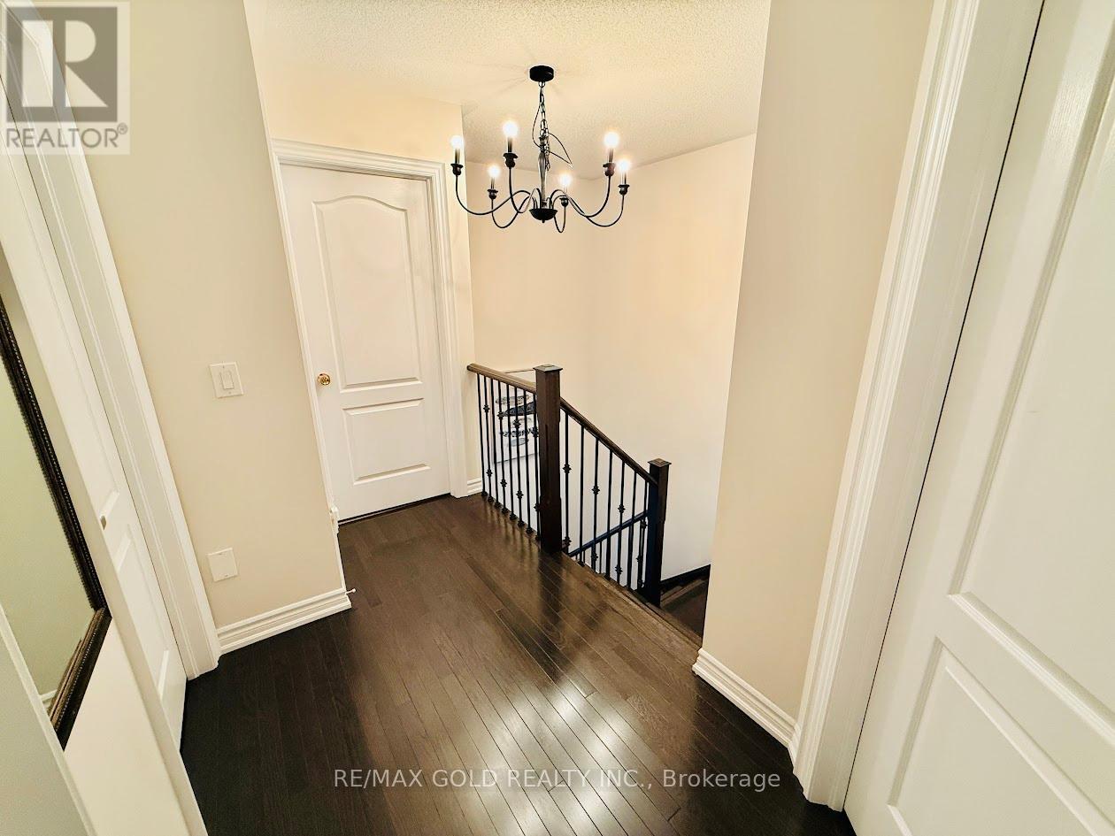 16 Slack Lane, Caledon, Ontario  L7C 4H2 - Photo 27 - W12858394