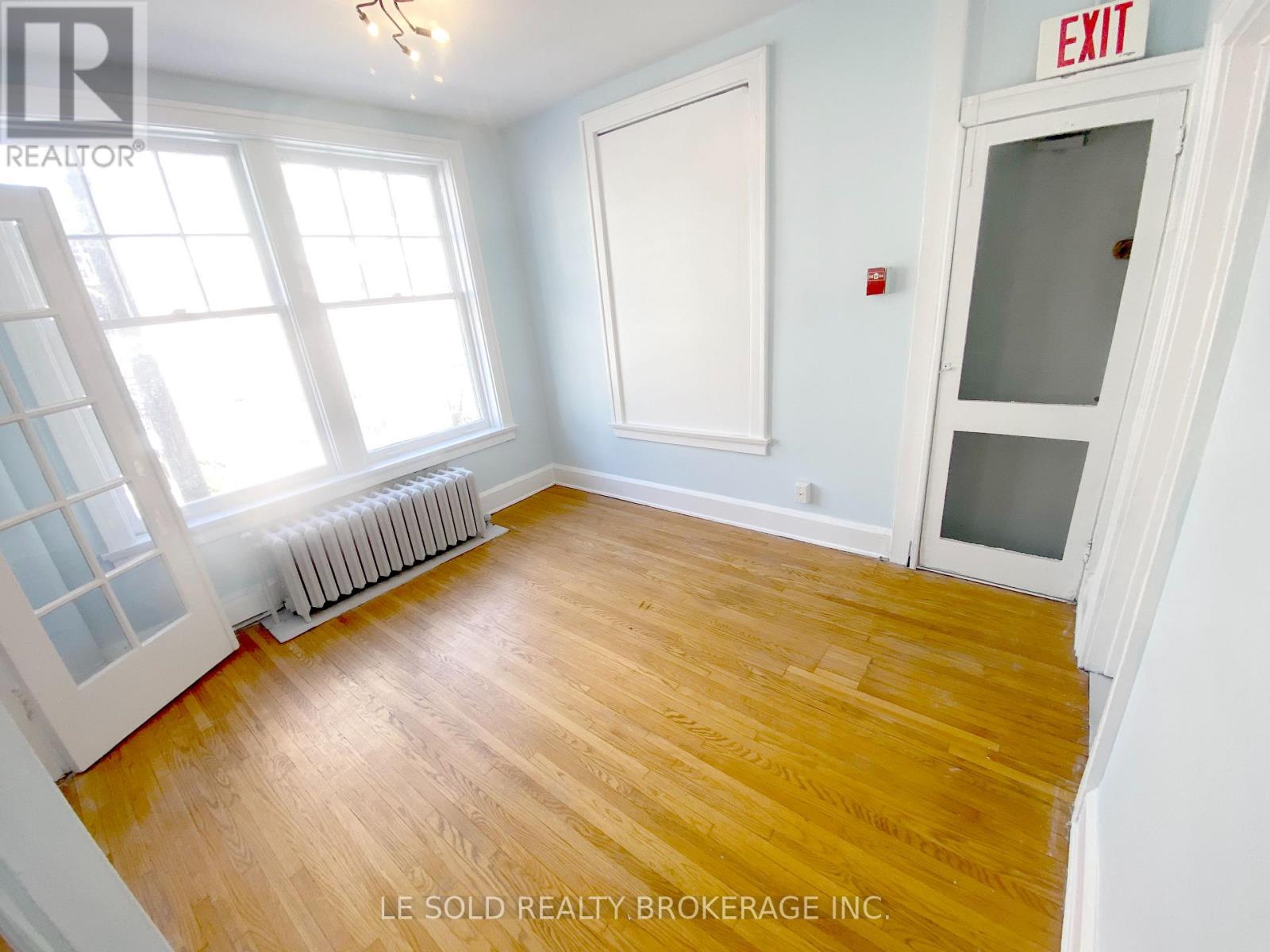 221 - 125 Earl Place, Toronto (North St. James Town), Ontario  M4Y 1M4 - Photo 13 - C12847576