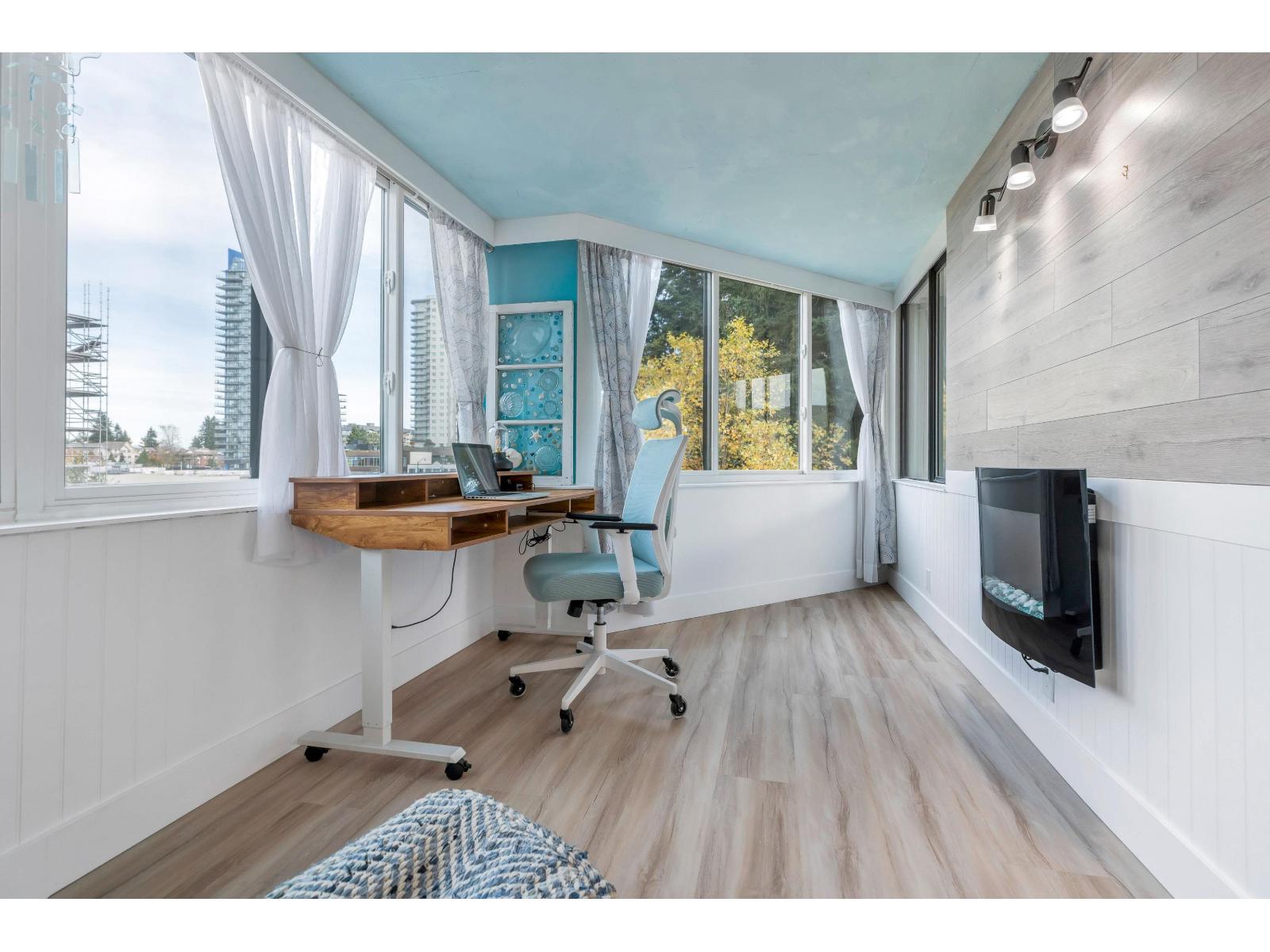 402 1480 Foster Street, White Rock, British Columbia  V4B 3X7 - Photo 18 - R3063540