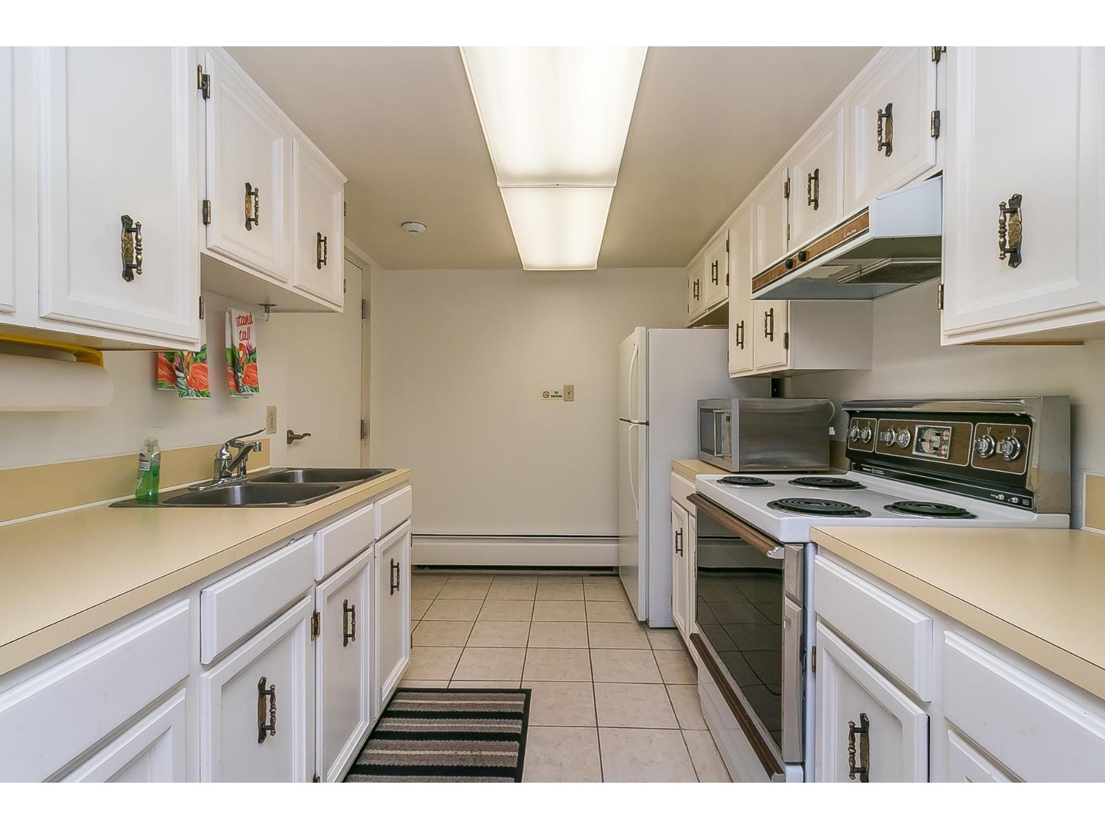 402 1480 Foster Street, White Rock, British Columbia  V4B 3X7 - Photo 36 - R3063540