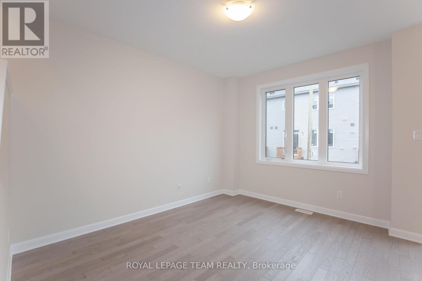 219 Invention Boulevard, Ottawa, Ontario  K2W 0K8 - Photo 16 - X12858440