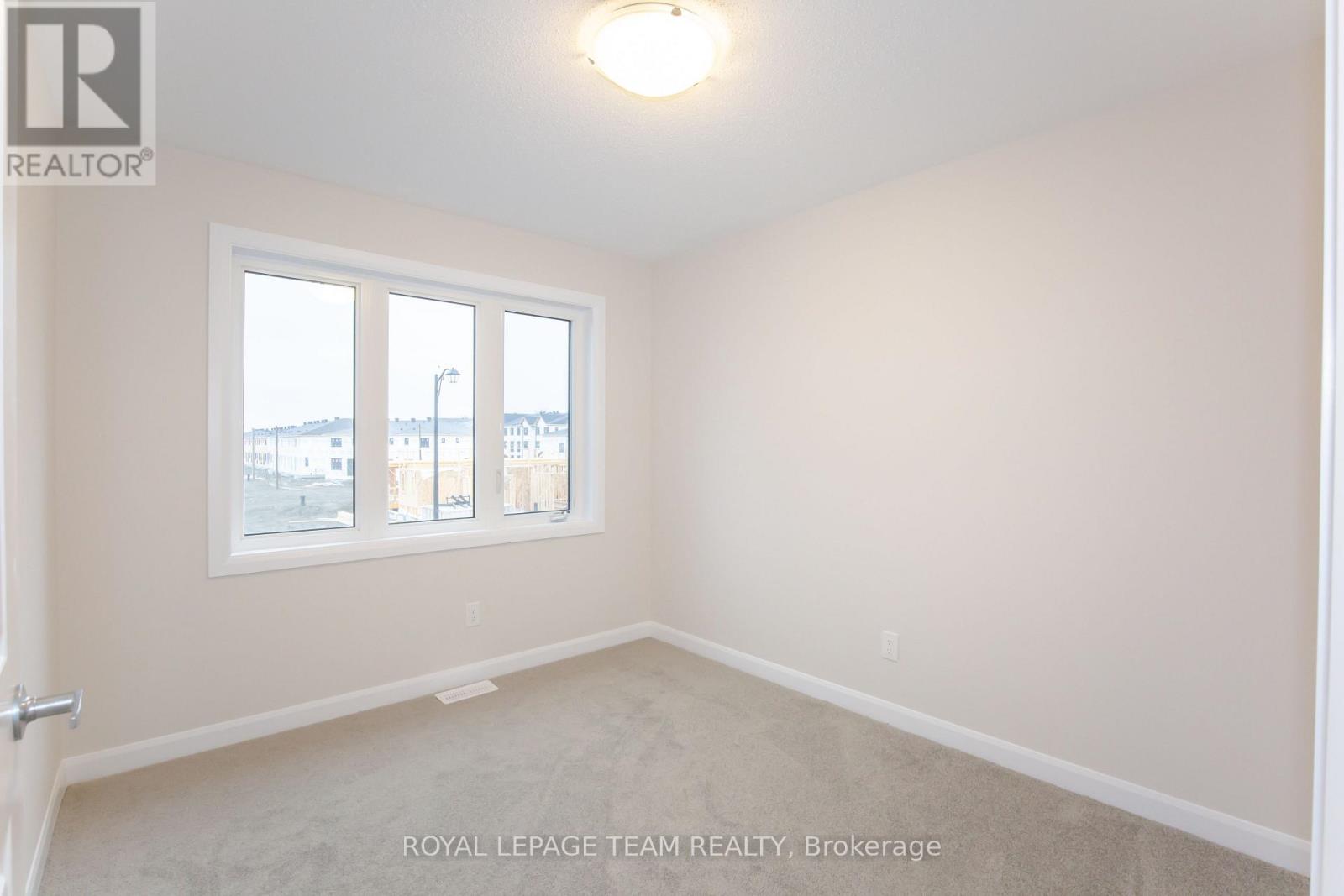 219 Invention Boulevard, Ottawa, Ontario  K2W 0K8 - Photo 25 - X12858440