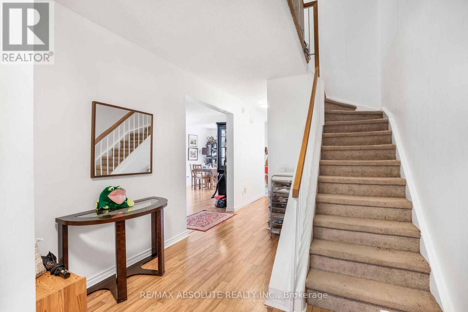 677 Mathieu Way, Ottawa, Ontario  K4A 2R6 - Photo 4 - X12858466