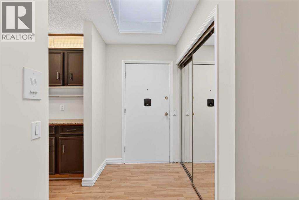 303, 1633 26 Avenue Sw, Calgary, Alberta  T2T 2C7 - Photo 6 - A2281801