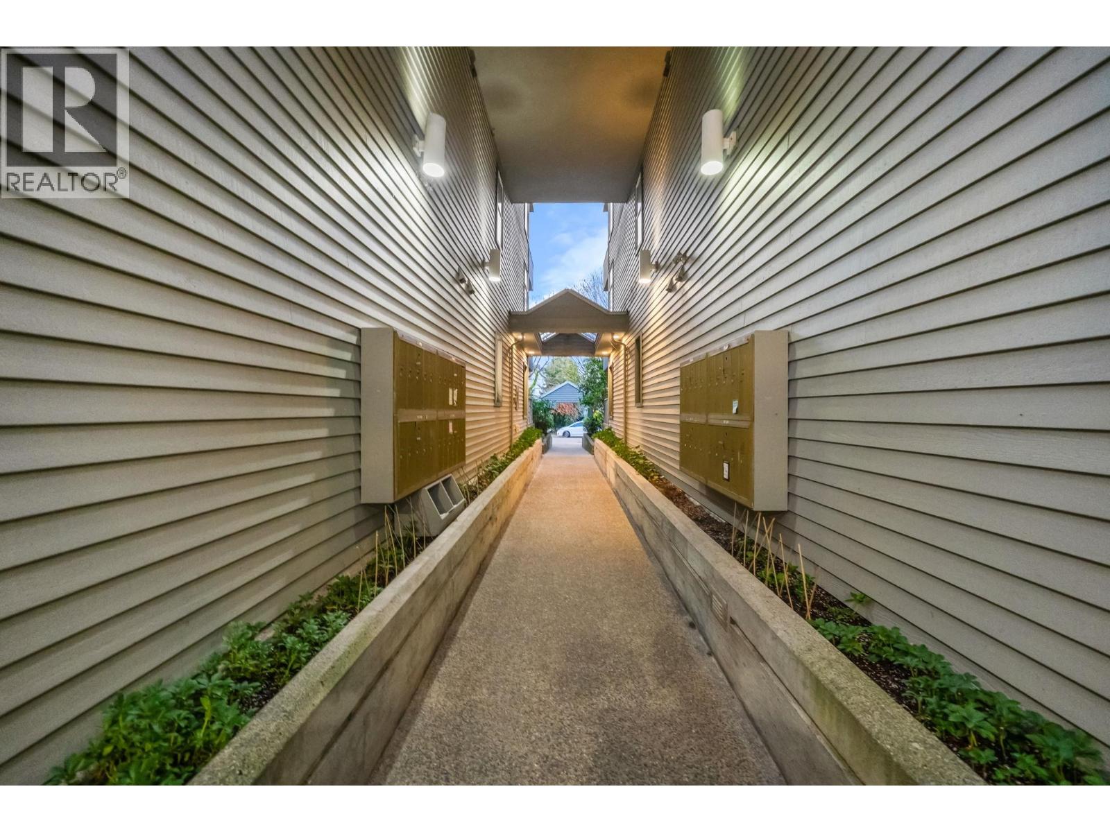 409 2250 W 3rd Avenue, Vancouver, British Columbia  V6K 1L4 - Photo 36 - R3094944