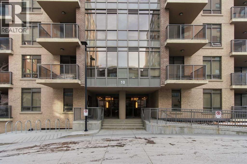 404, 10 Shawnee Hill Sw, Calgary, Alberta  t2y 0k5 - Photo 2 - A2290193