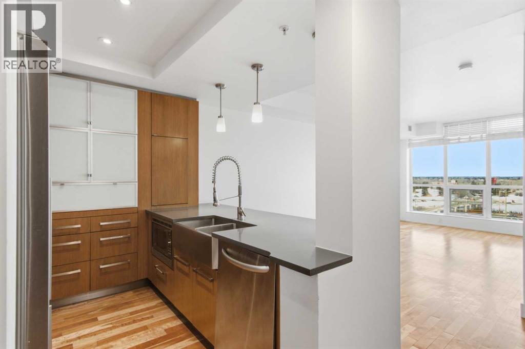 404, 10 Shawnee Hill Sw, Calgary, Alberta  t2y 0k5 - Photo 3 - A2290193