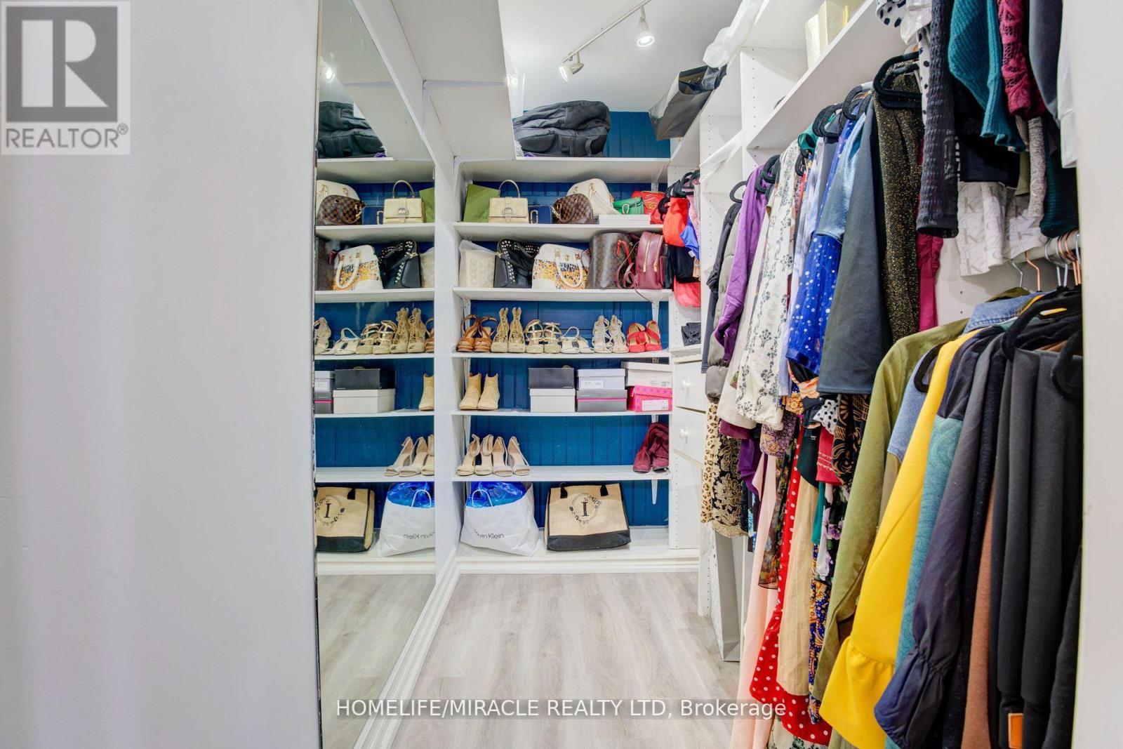 6 Rima Court, Toronto, Ontario  M9C 4C8 - Photo 31 - W12852258