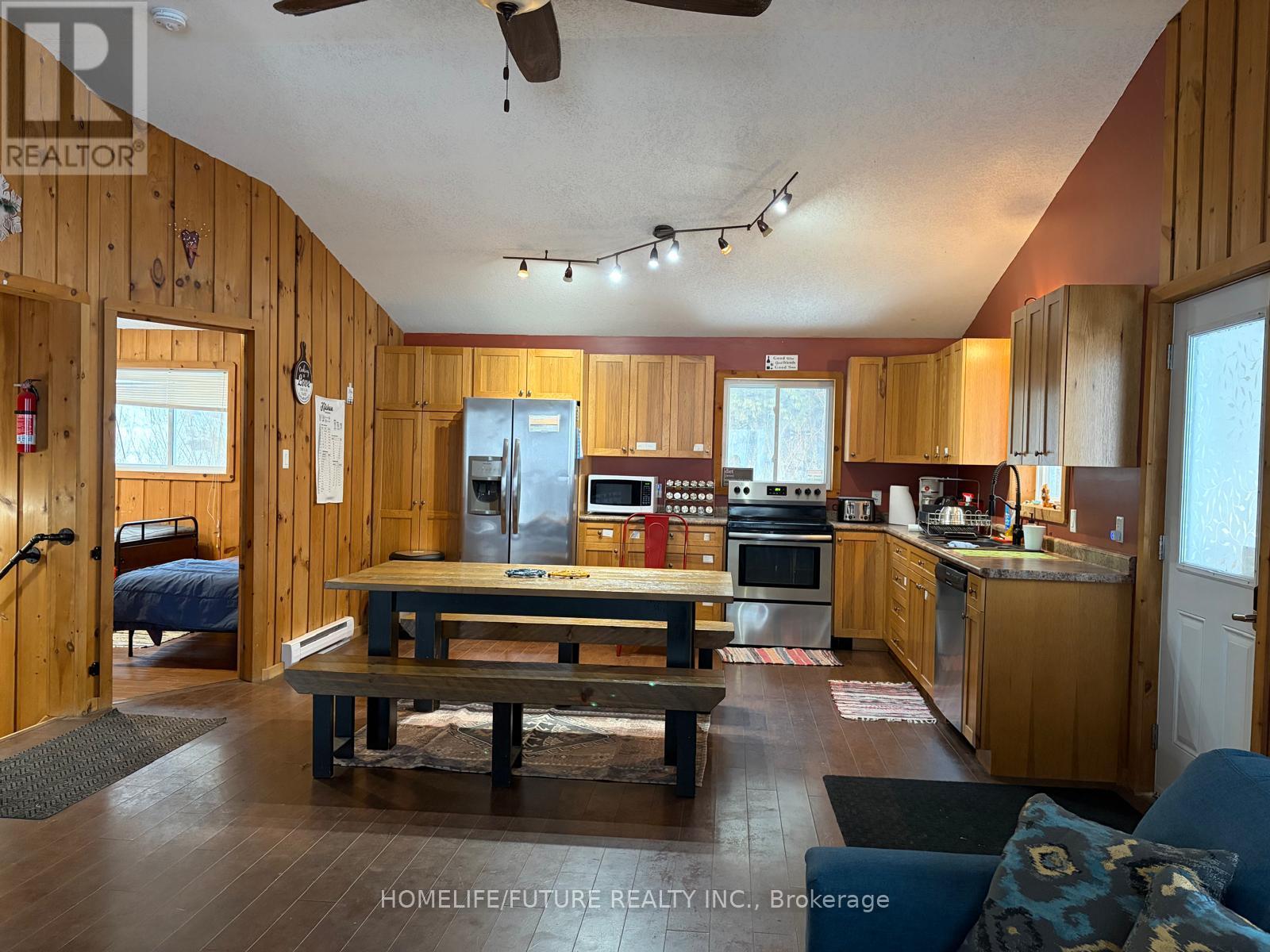 530 Weslemkoon Lake Road, Tudor And Cashel, Ontario  K0L 1W0 - Photo 3 - X12857890