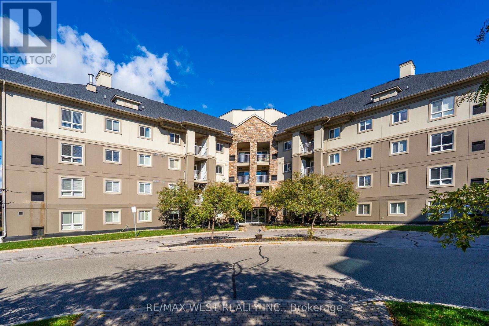 208 - 4 DAYSPRING CIRCLE, brampton (goreway drive corridor), Ontario