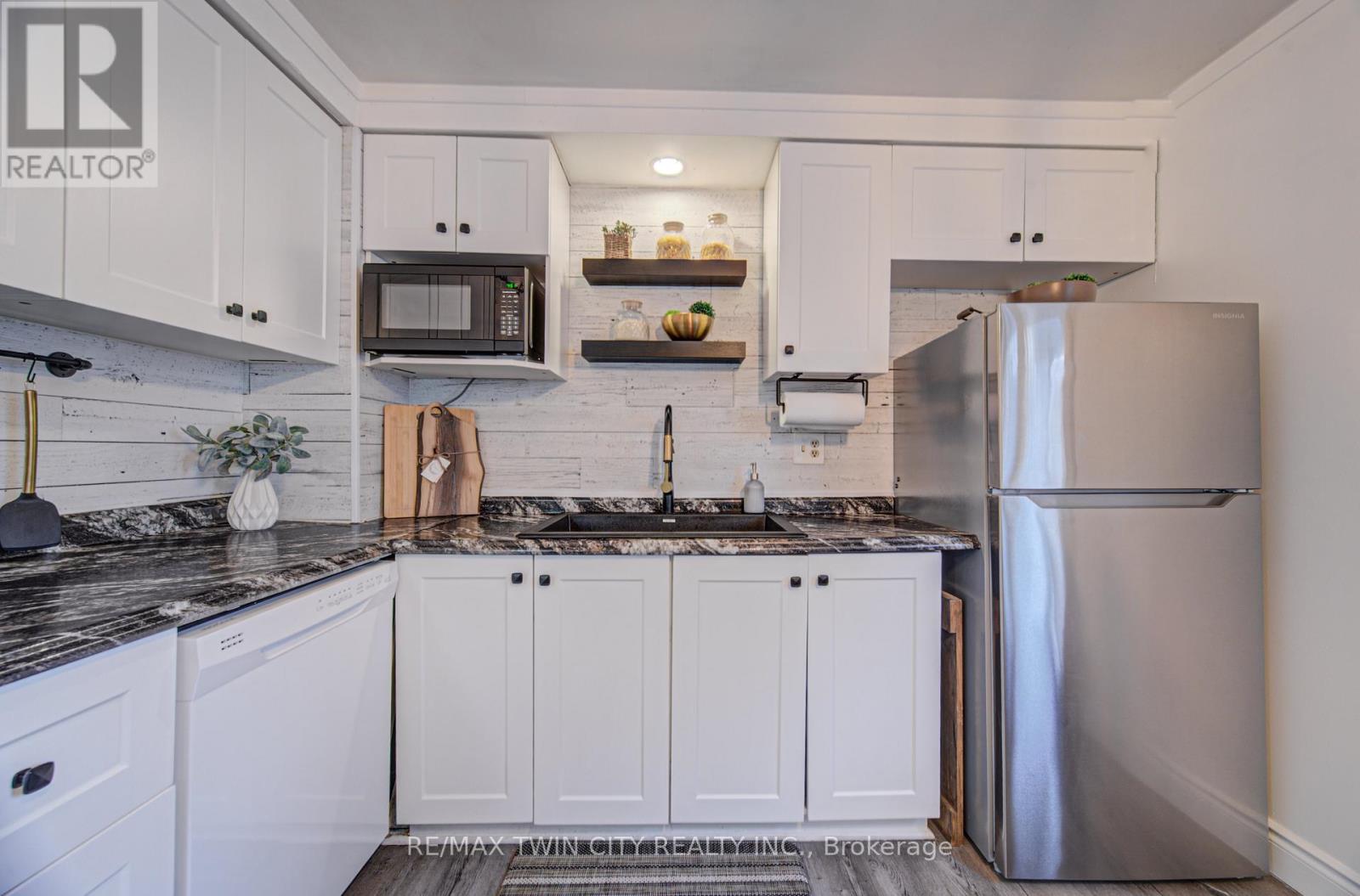 150 Glamis Road, Cambridge, Ontario  N1R 6S9 - Photo 13 - X12858508