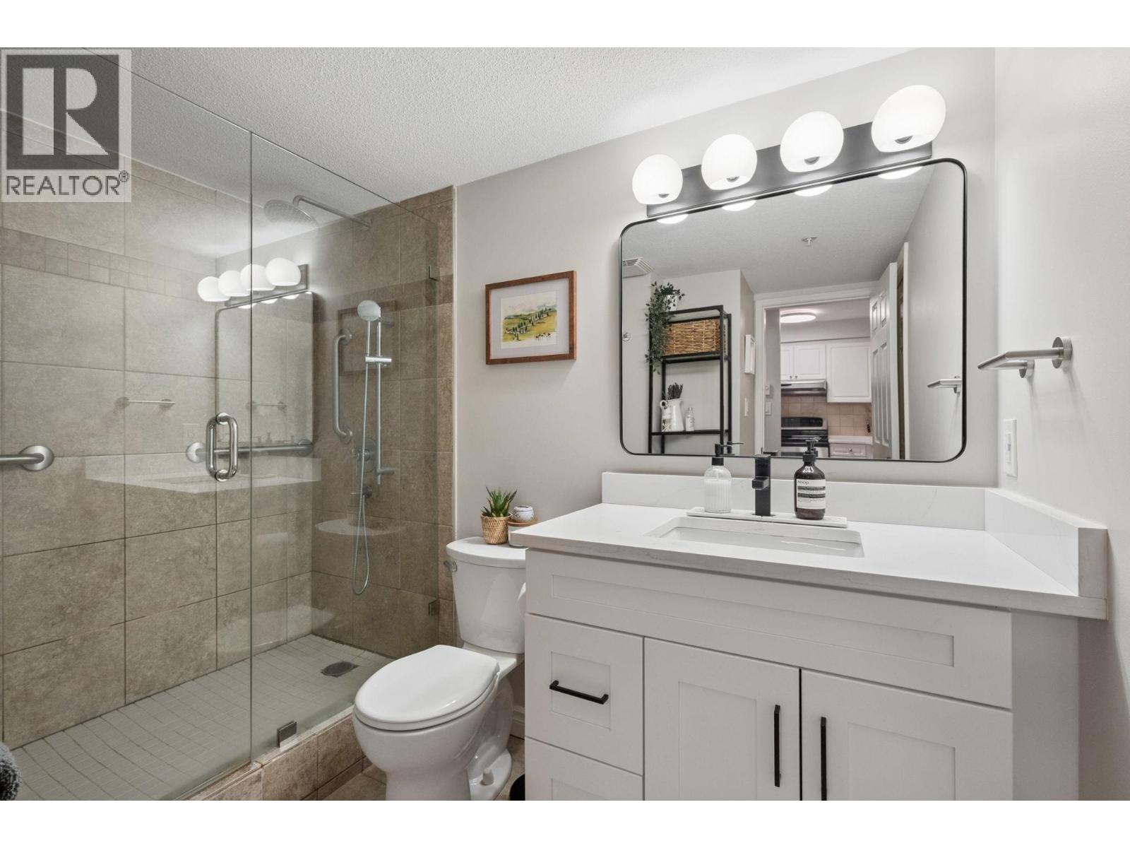 249 2565 W Broadway, Vancouver, British Columbia  V6K 2E9 - Photo 13 - R3096250