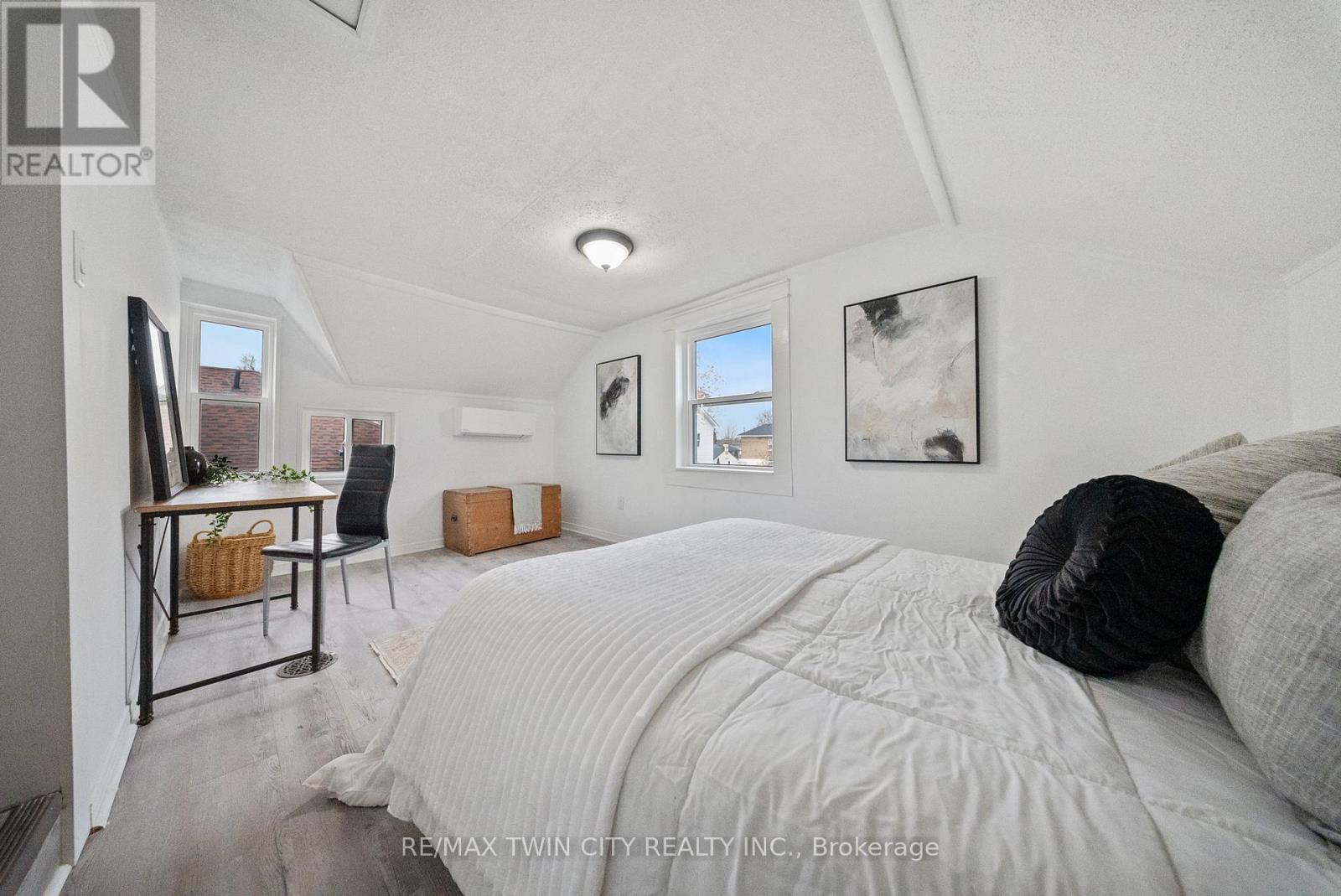 68 Oak Street, Brantford, Ontario  N3T 2B1 - Photo 20 - X12736672