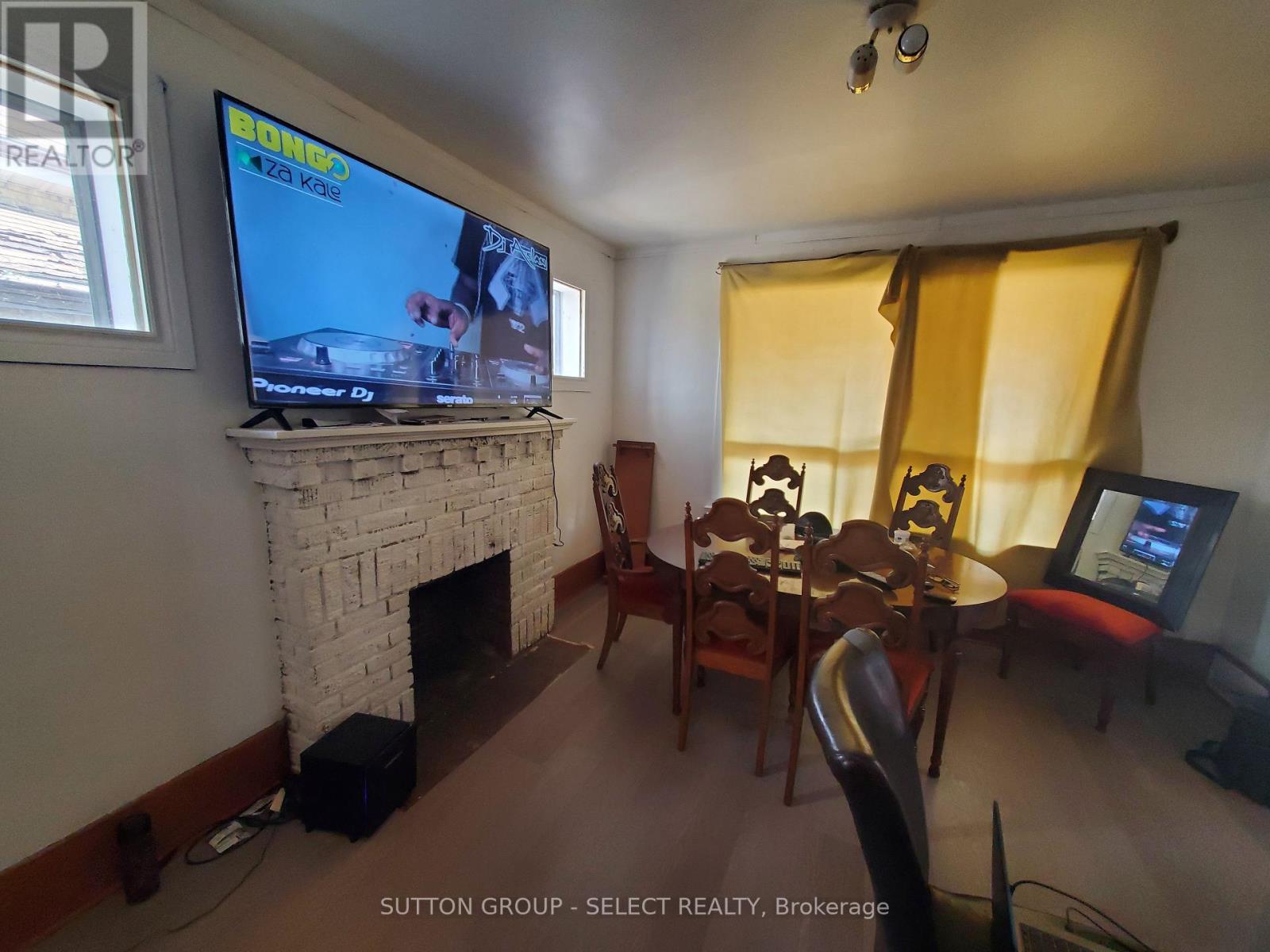 Photo 5 of 18 for 764 King Street