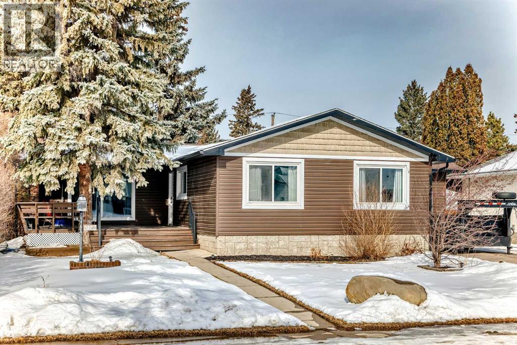 5122 44 Street, olds, Alberta