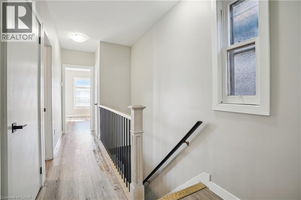 633 Wilson Street Unit# 2, Hamilton, Ontario  L8L 1V2 - Photo 2 - 40810479