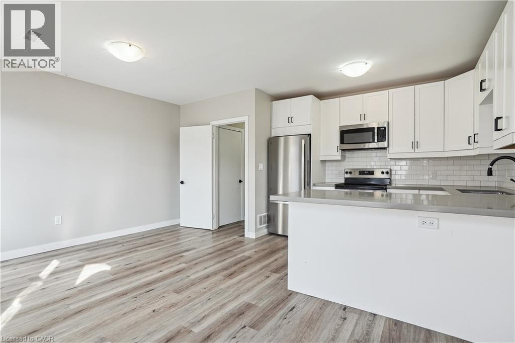 633 Wilson Street Unit# 2, Hamilton, Ontario  L8L 1V2 - Photo 6 - 40810479