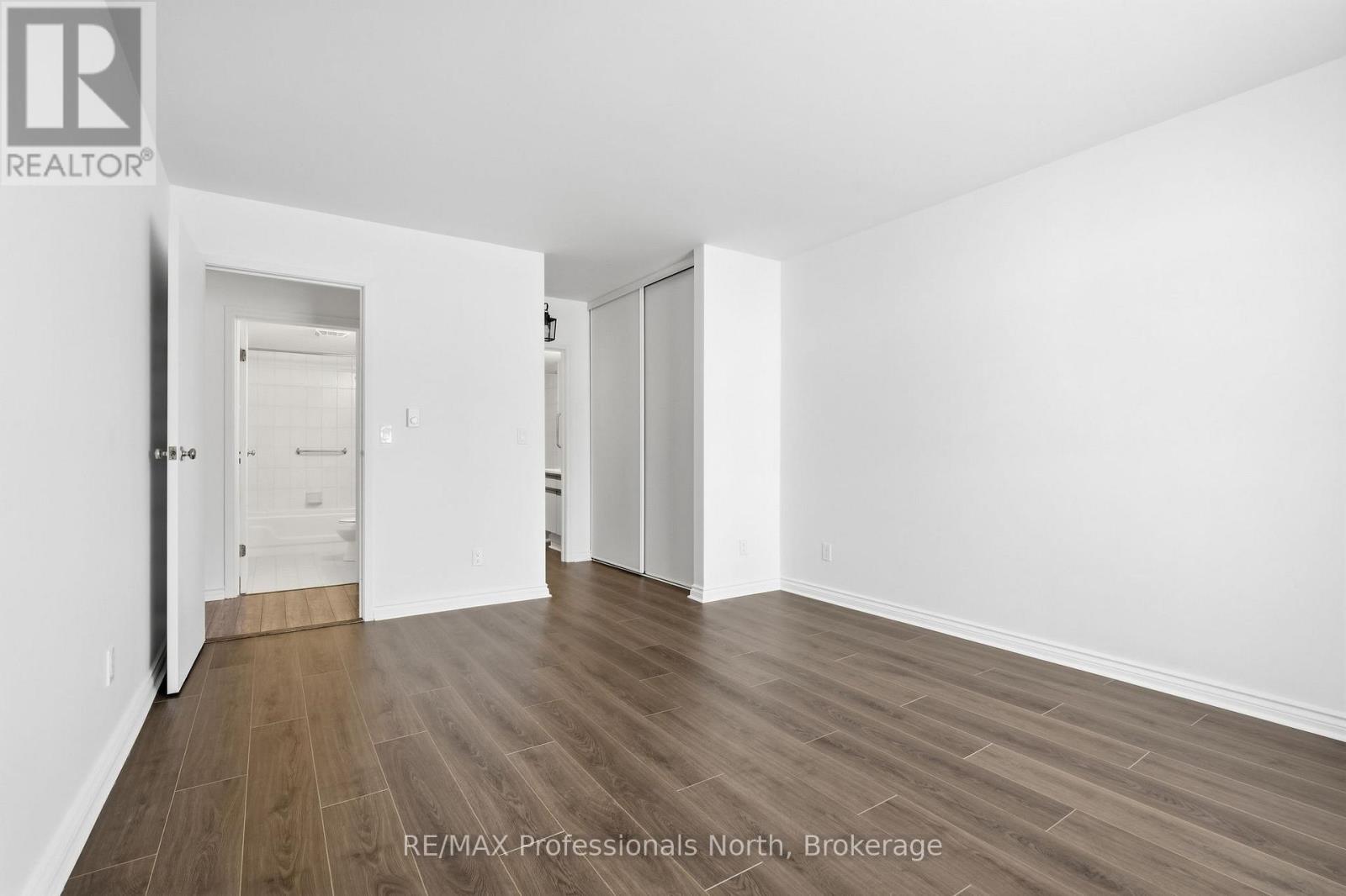 105 - 38 Monck Road, Bracebridge, Ontario  P1L 1P4 - Photo 27 - X12858542