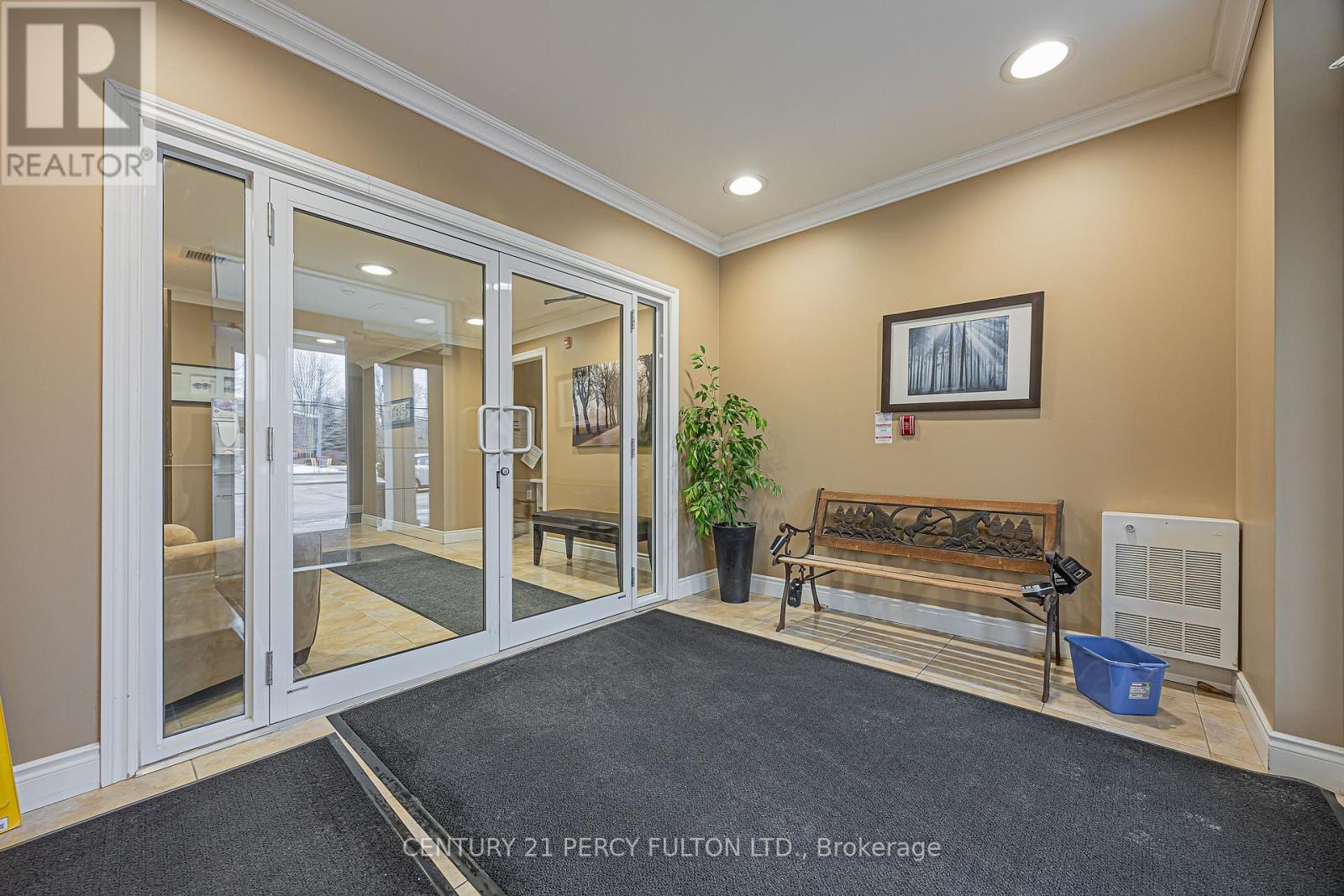 211 - 220 Main Street N, Uxbridge, Ontario  L9P 0B6 - Photo 4 - N12858524