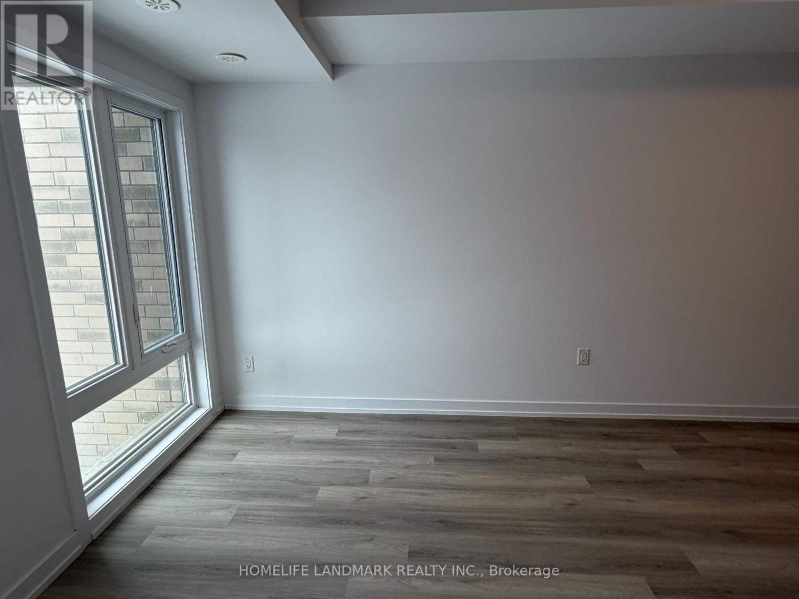 107 - 51 Jefferson Side Road, Richmond Hill, Ontario  L4E 1M1 - Photo 3 - N12856362