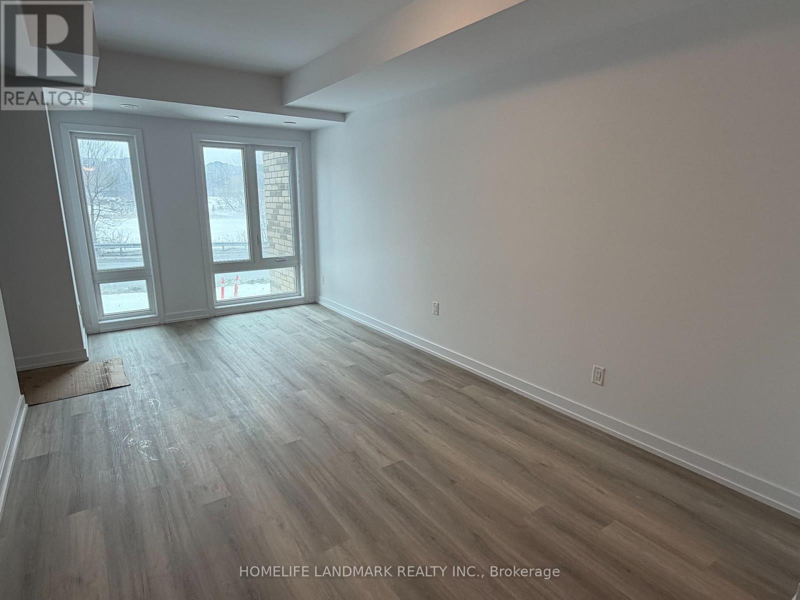 107 - 51 Jefferson Side Road, Richmond Hill, Ontario  L4E 1M1 - Photo 5 - N12856362