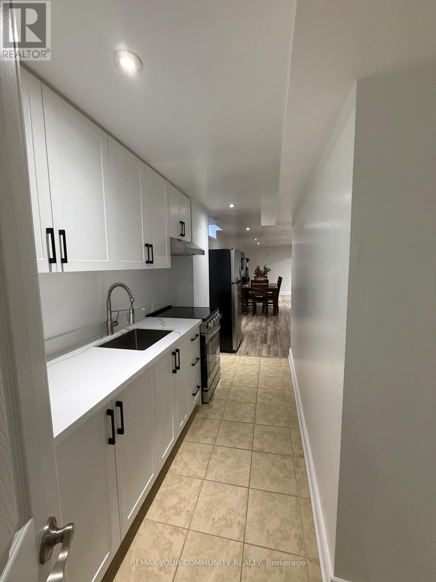 97 Echo Ridge Crescent, Vaughan, Ontario  L4H 2K1 - Photo 8 - N12851754