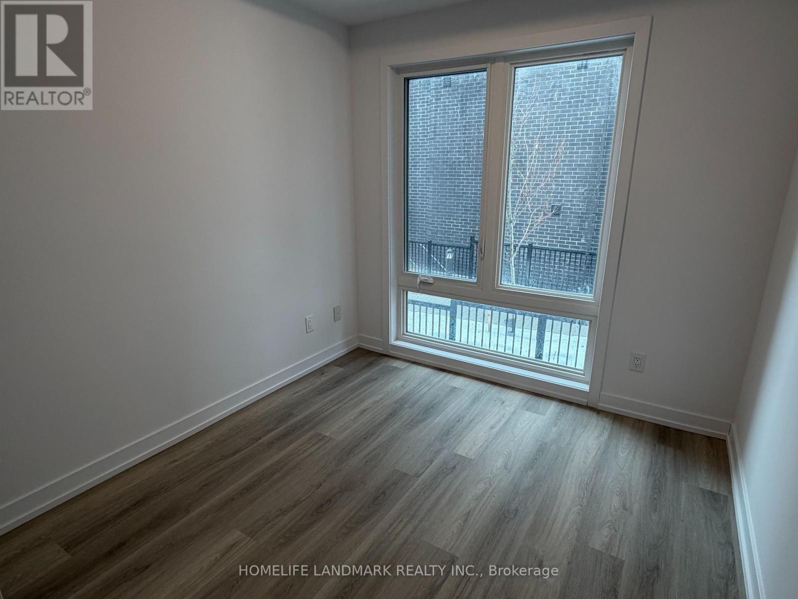 107 - 51 Jefferson Side Road, Richmond Hill, Ontario  L4E 1M1 - Photo 6 - N12856362