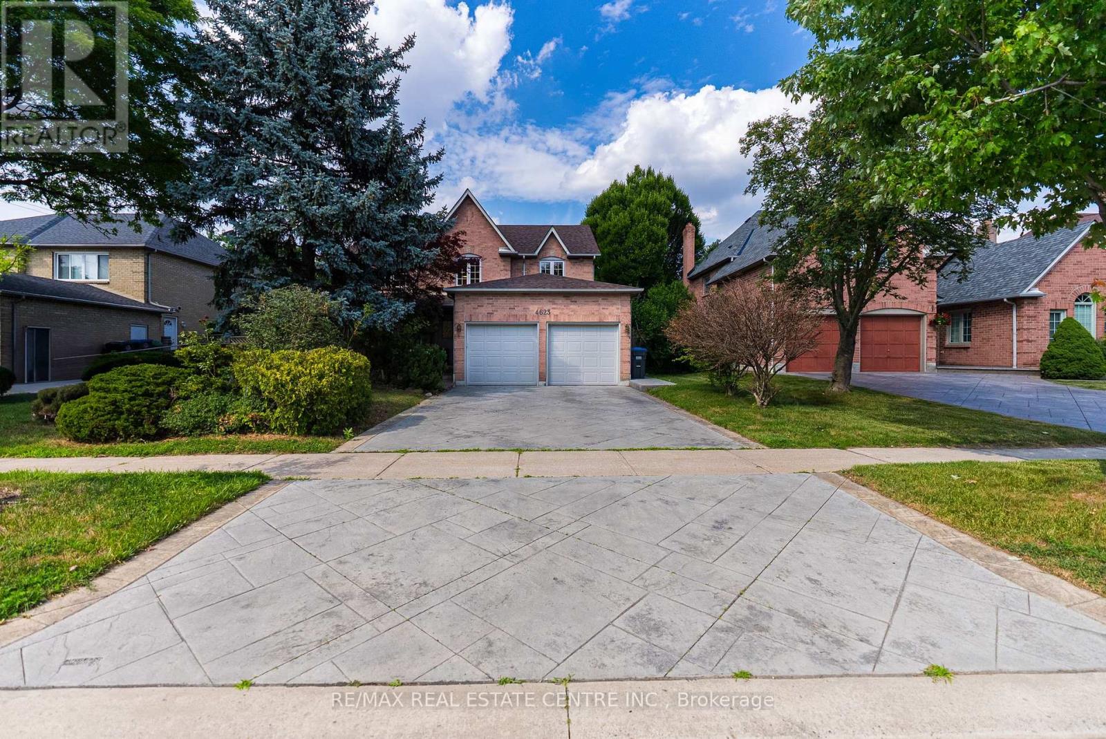 4623 HEWICKS LANE, mississauga (east credit), Ontario