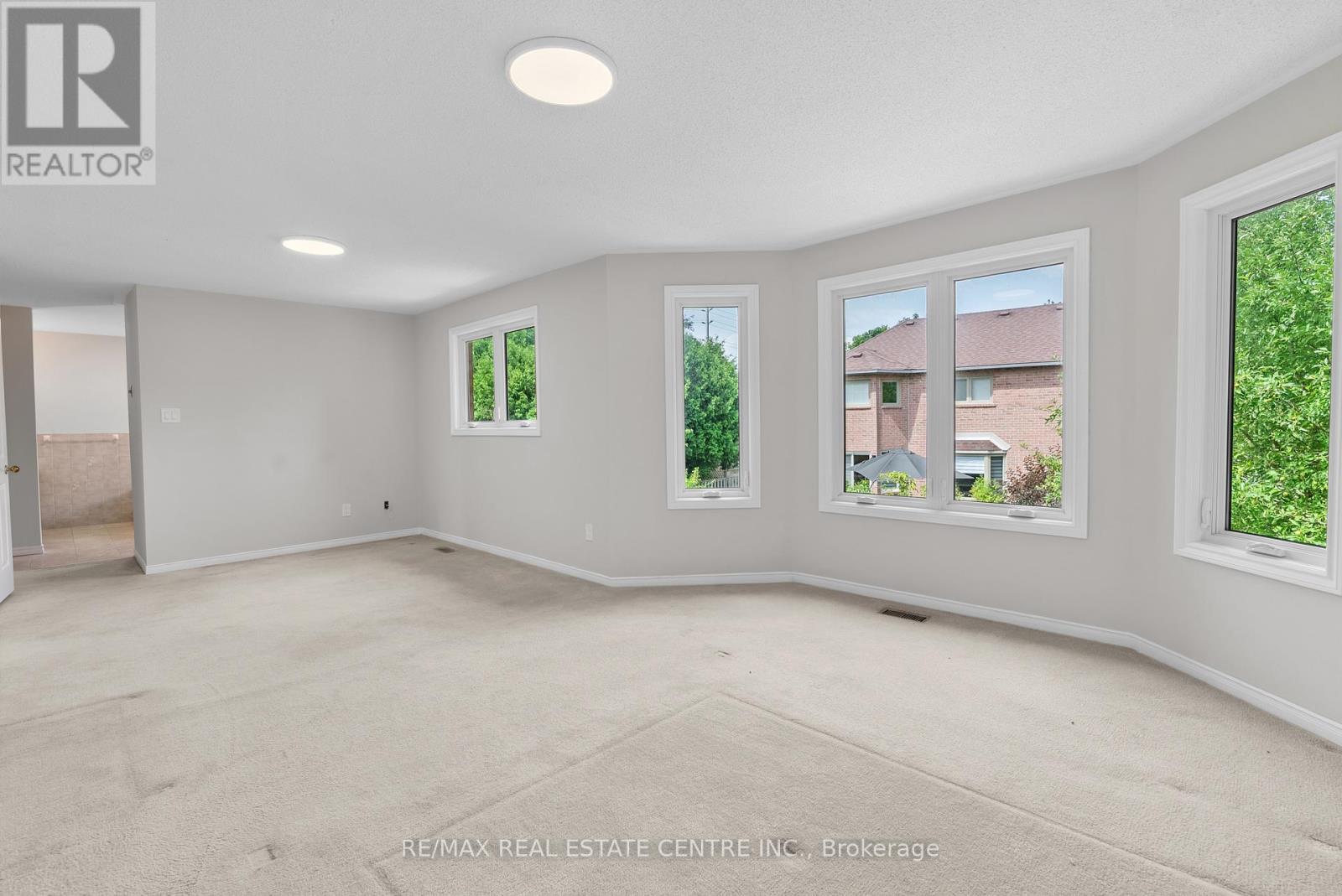 4623 Hewicks Lane, Mississauga (East Credit), Ontario  L5M 3L8 - Photo 28 - W12858520