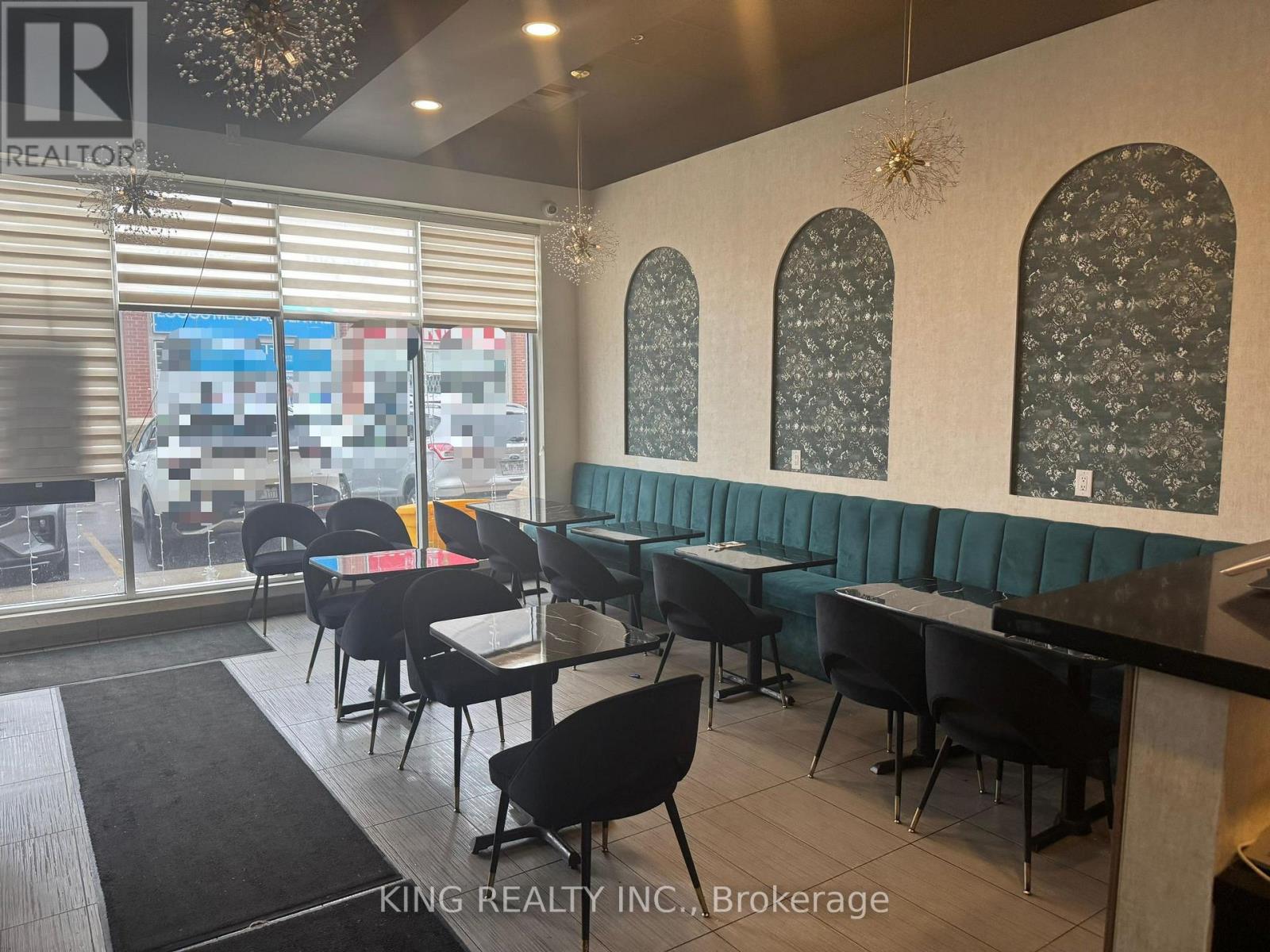 433 Wanless Drive, Brampton, Ontario  L7A 0N9 - Photo 8 - W12858552