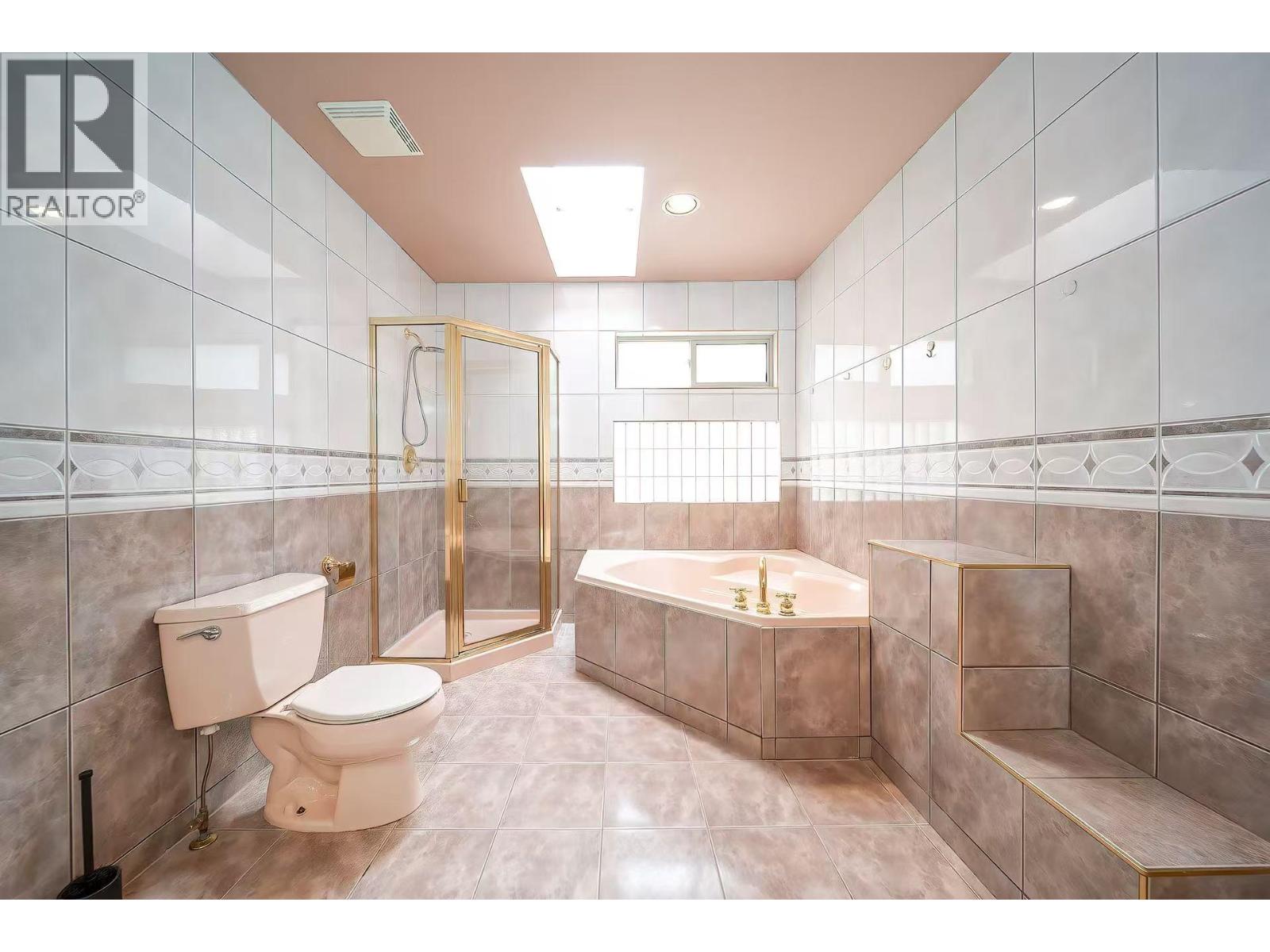 6195 Garrison Court, Richmond, British Columbia  V7C 5S2 - Photo 25 - R3095221